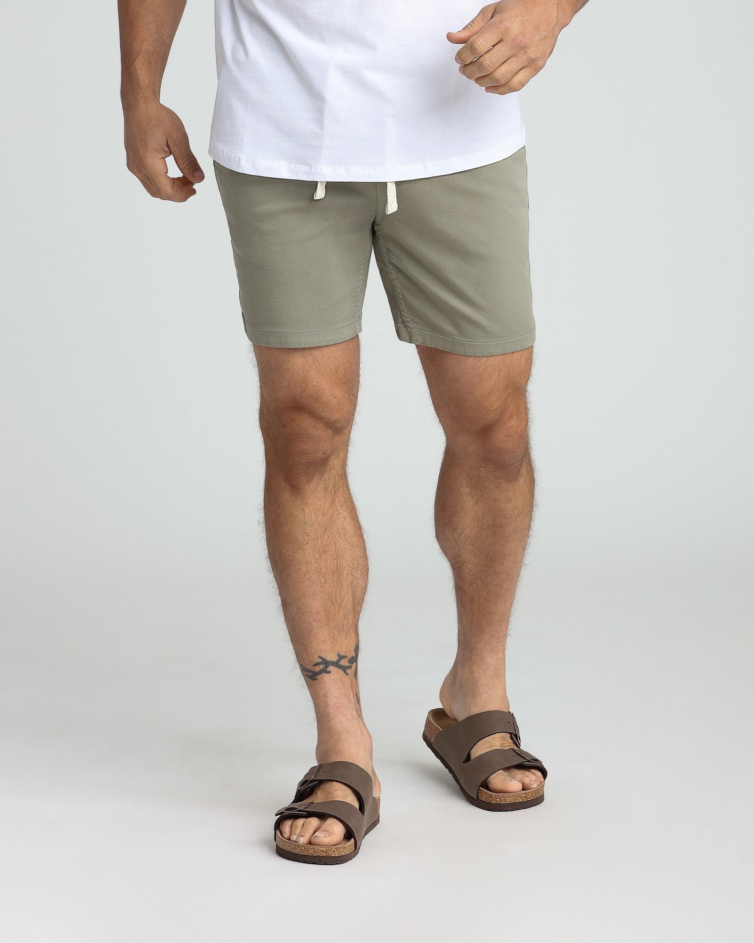 Everyday Comfort Shorts (Slim Fit) / Sage (Light Green)