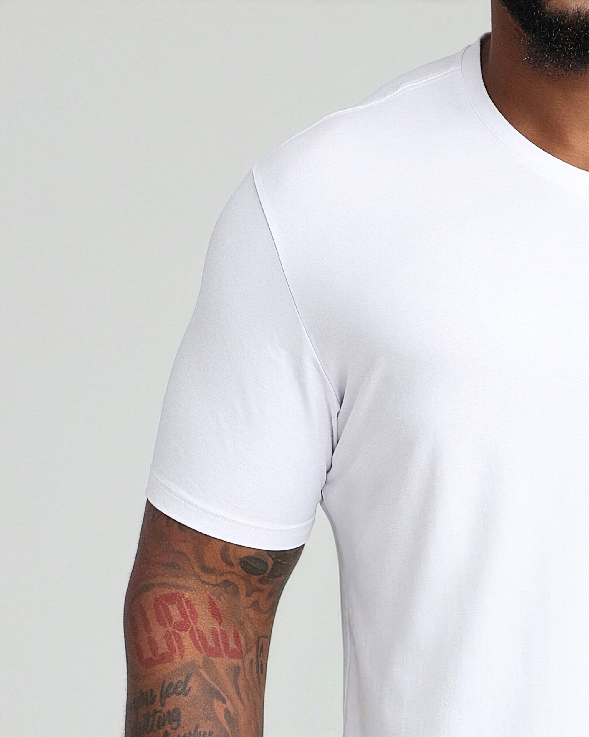 White / V-Neck T-Shirt | The Perfect Jean
