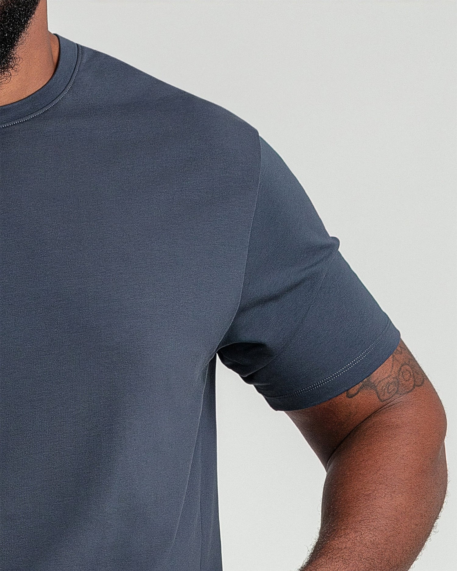Organic Athletic Fit Crew Neck T-Shirt / Steel
