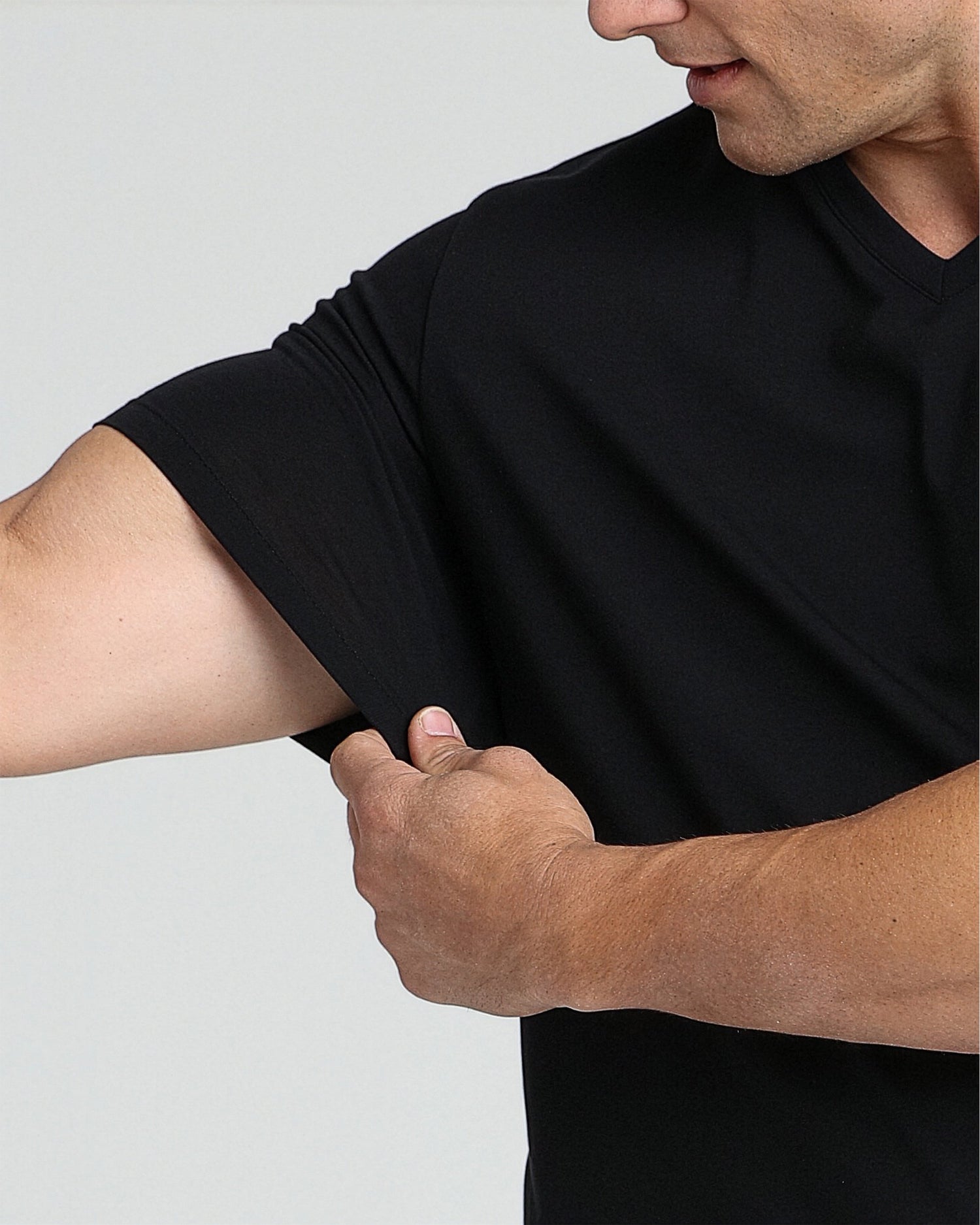 Organic V-Neck T-Shirt 3 Pack / Black