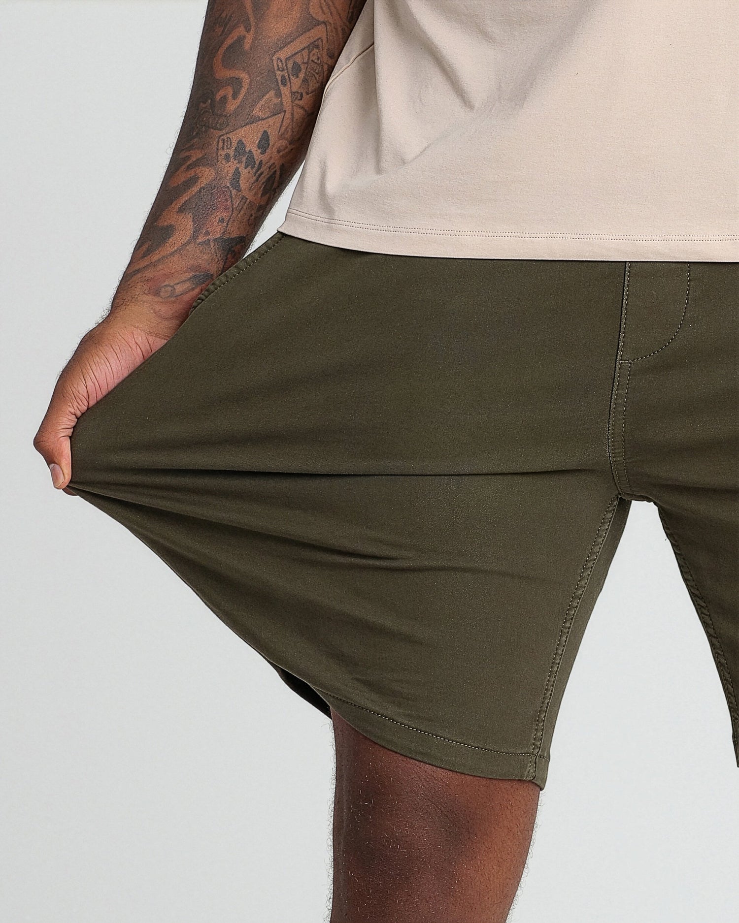 Everyday Comfort Shorts (Athletic Fit) / Soldier Olive