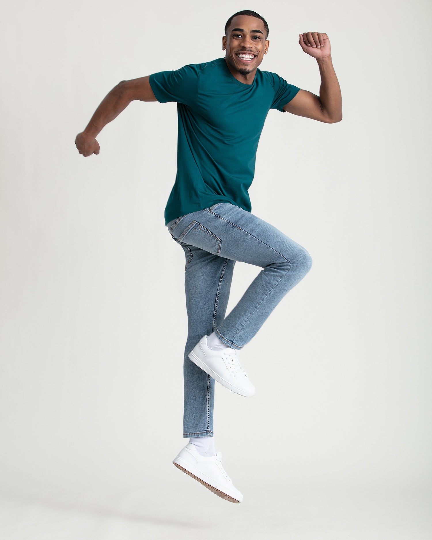 Slim Fit / Sky (Light Blue)