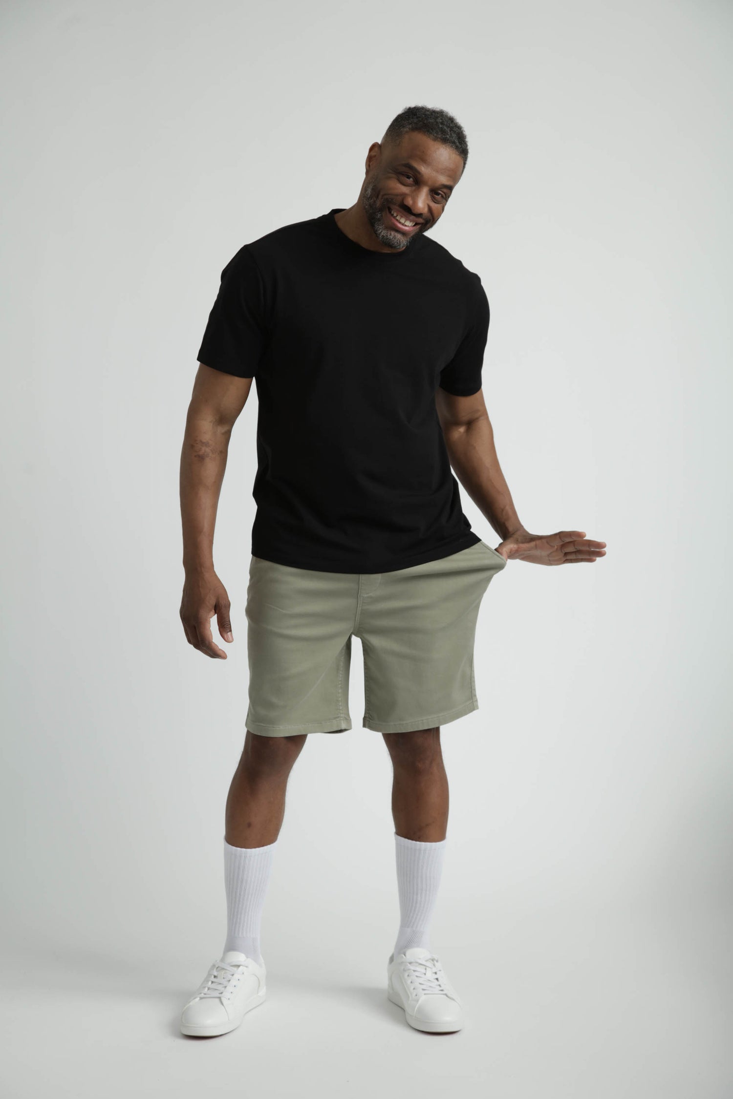 Everyday Comfort Shorts (Athletic Fit) / Sage (Light Green)