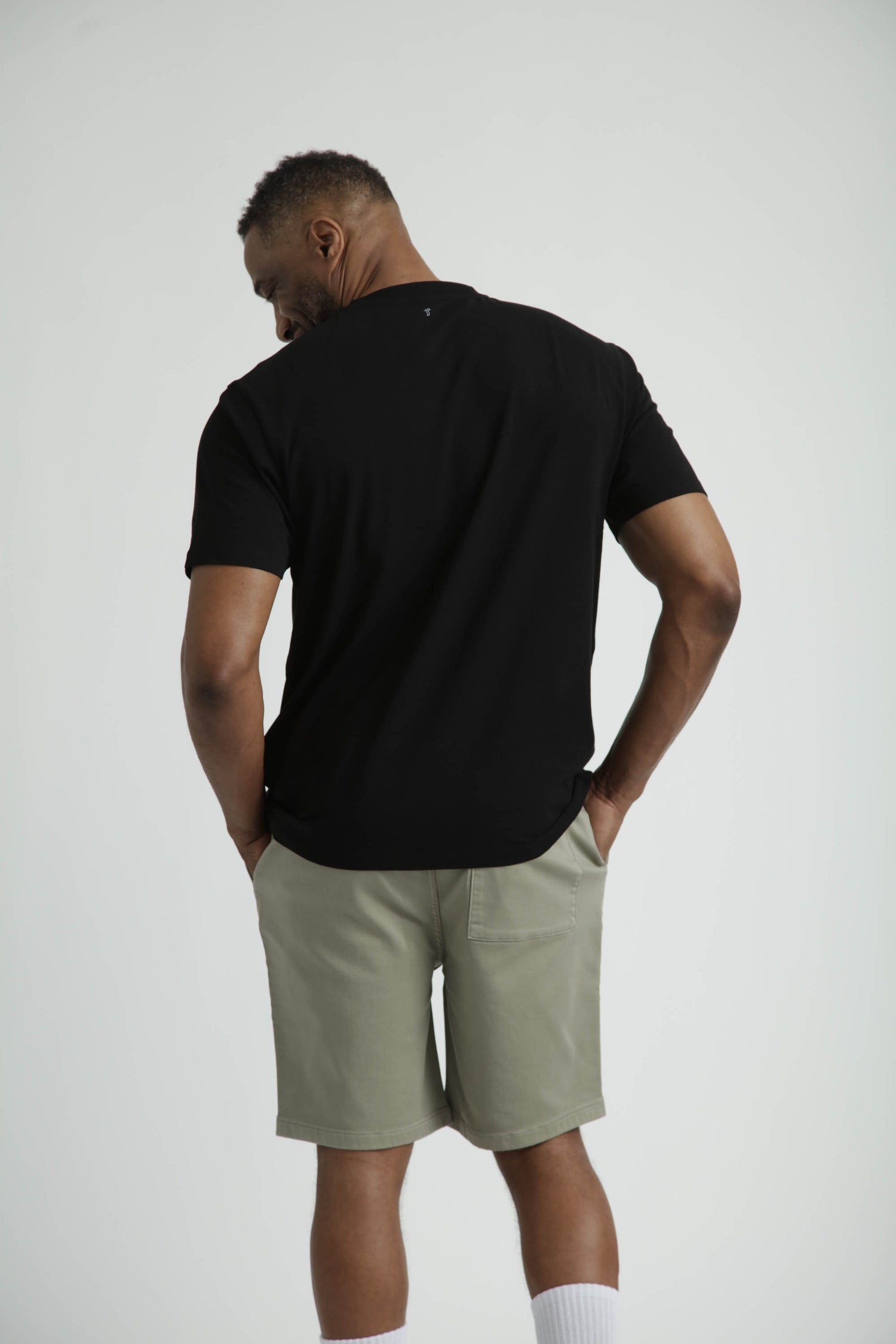 Everyday Comfort Shorts (Athletic Fit) / Sage (Light Green)