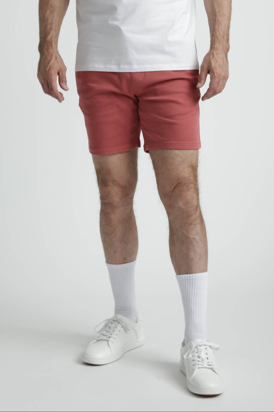 Everyday Comfort Shorts (Slim Fit) / Nantucket Red