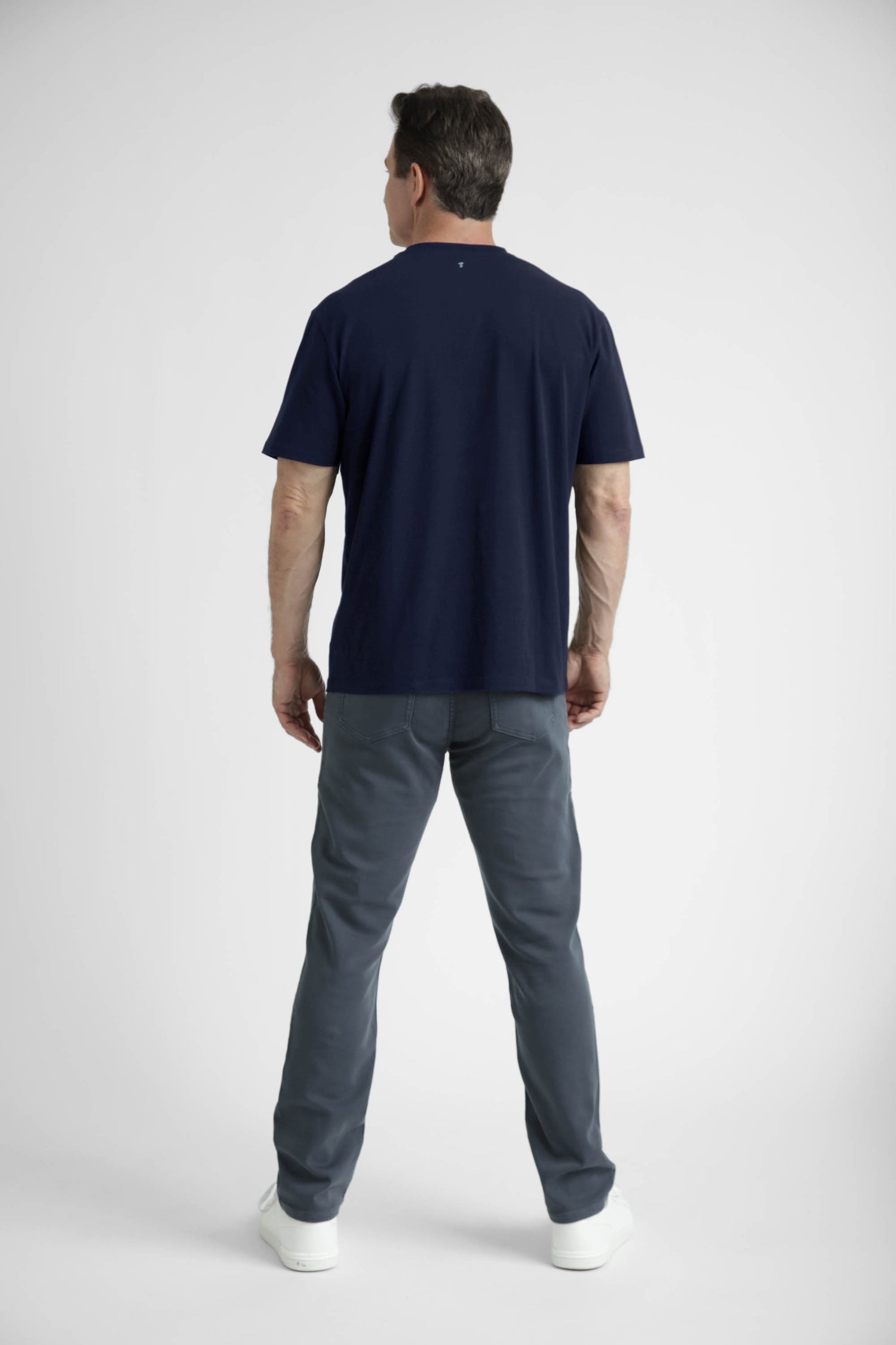 Organic Athletic Fit Crew Neck T-Shirt / Navy