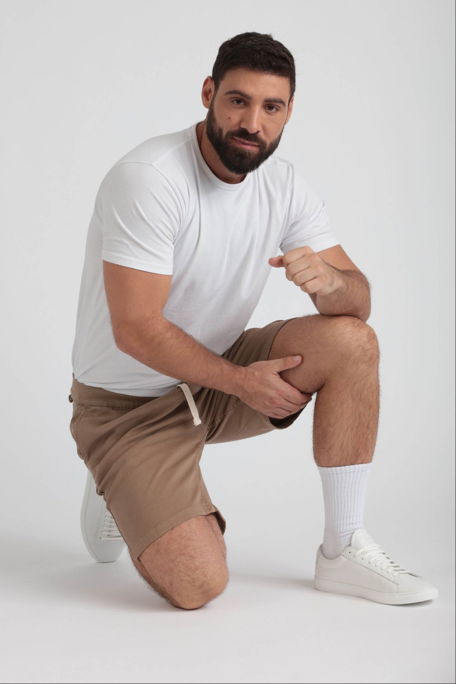Everyday Comfort Shorts (Athletic Fit) / Dark Khaki
