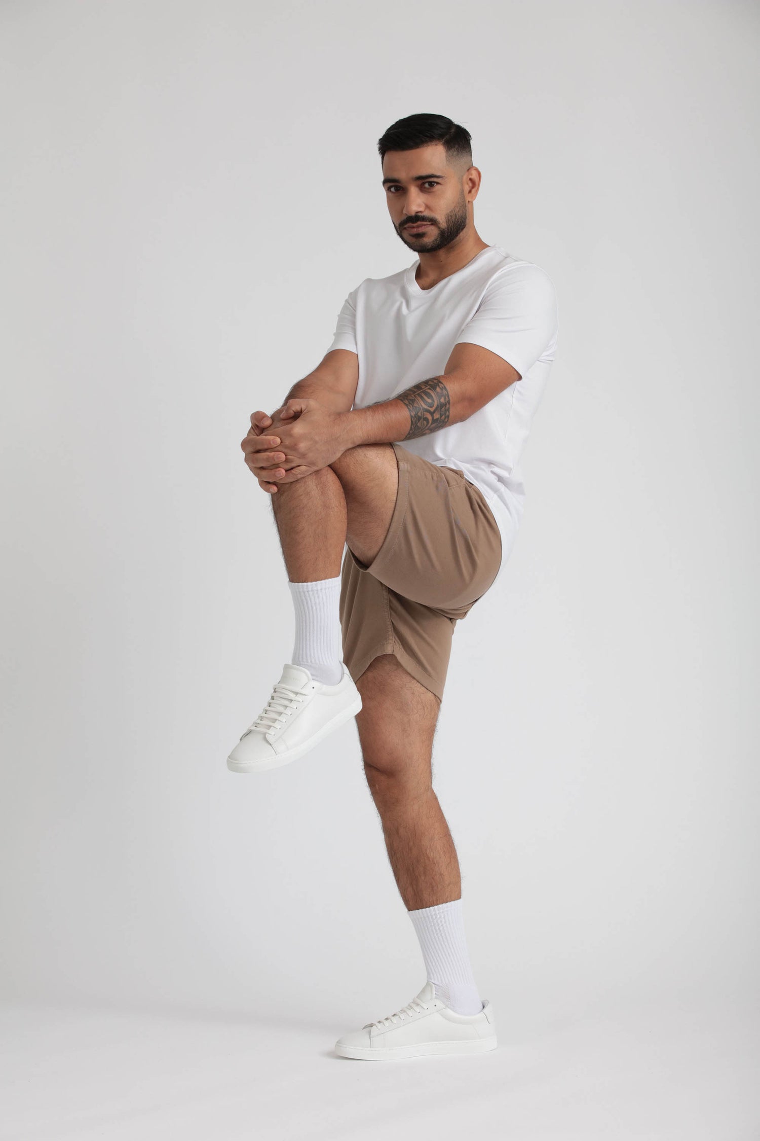 Everyday Comfort Shorts (Slim Fit) / Dark Khaki & Light Khaki