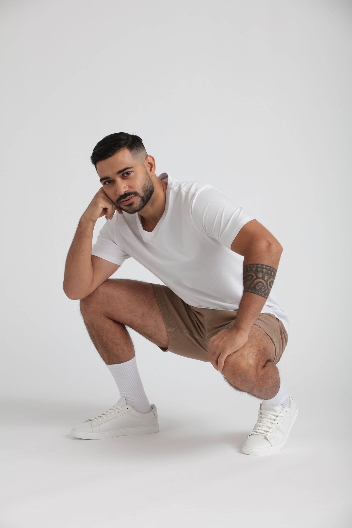 Everyday Comfort Shorts (Slim Fit) / Dark Khaki & Navy