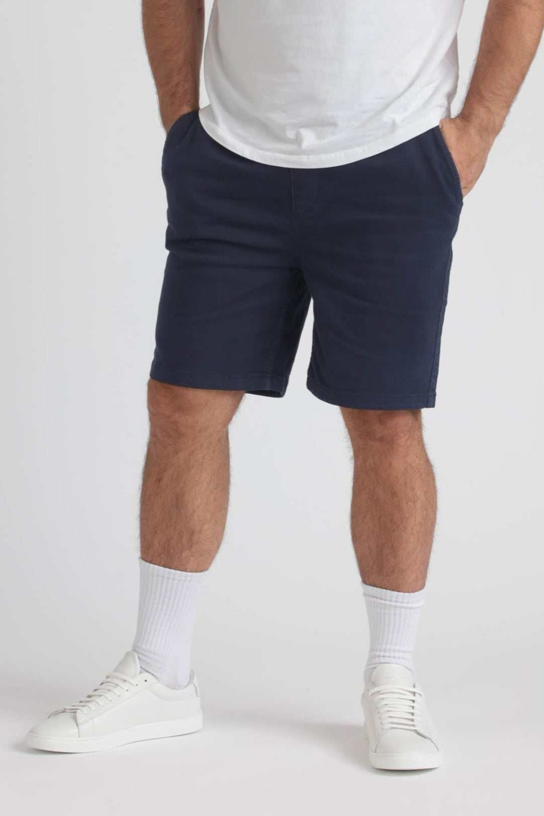 Everyday Comfort Shorts (Athletic Fit) / Navy