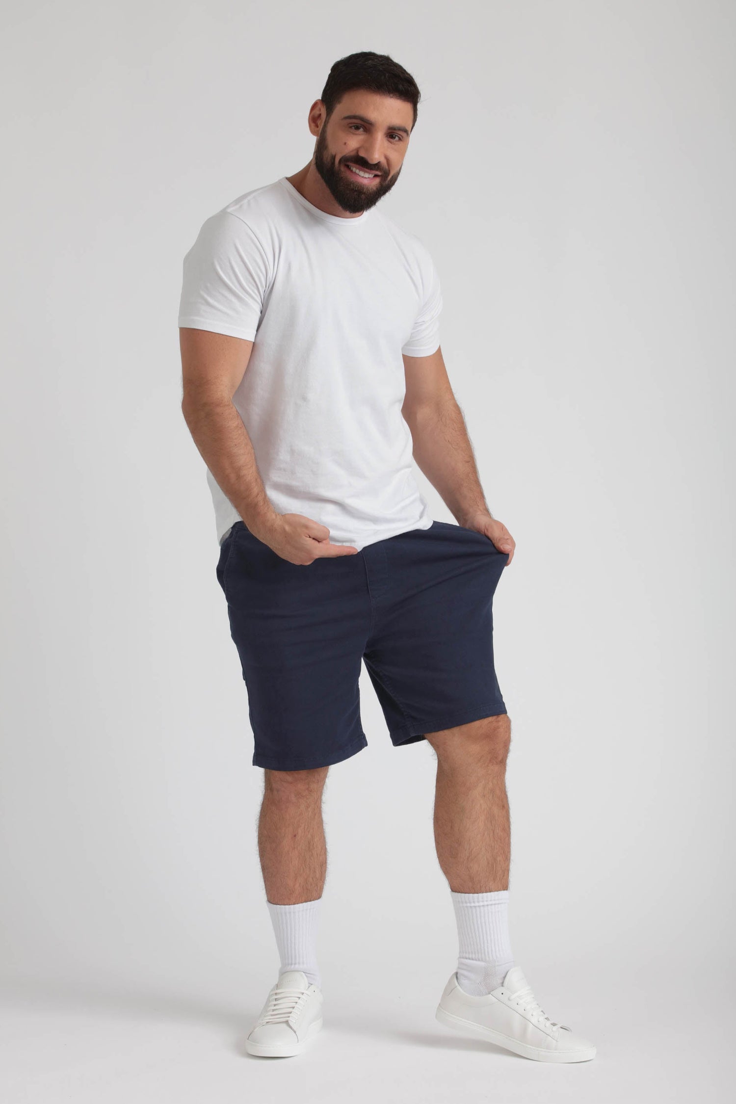 Everyday Comfort Shorts (Athletic Fit) / Navy