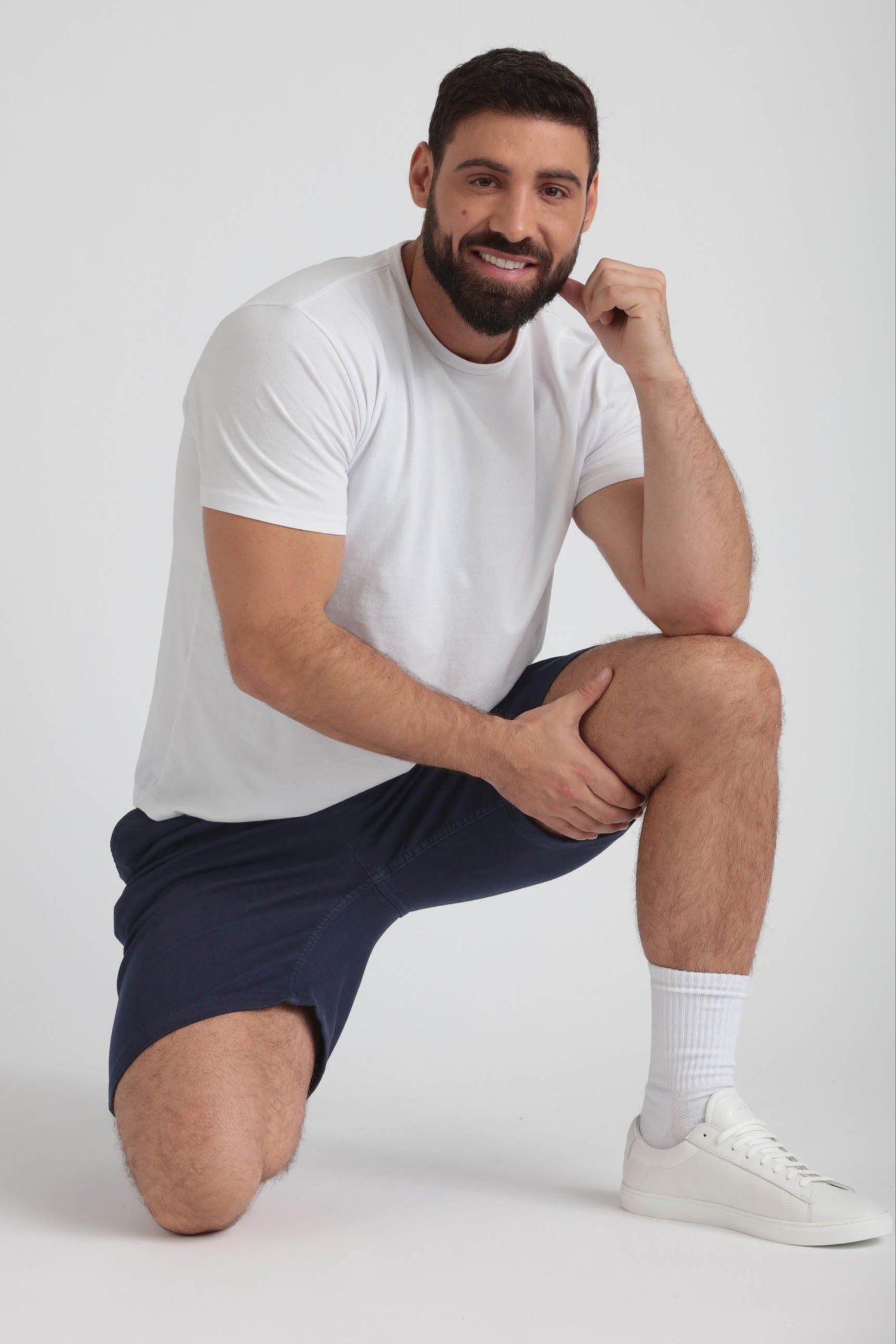Everyday Comfort Shorts (Athletic Fit) / Navy