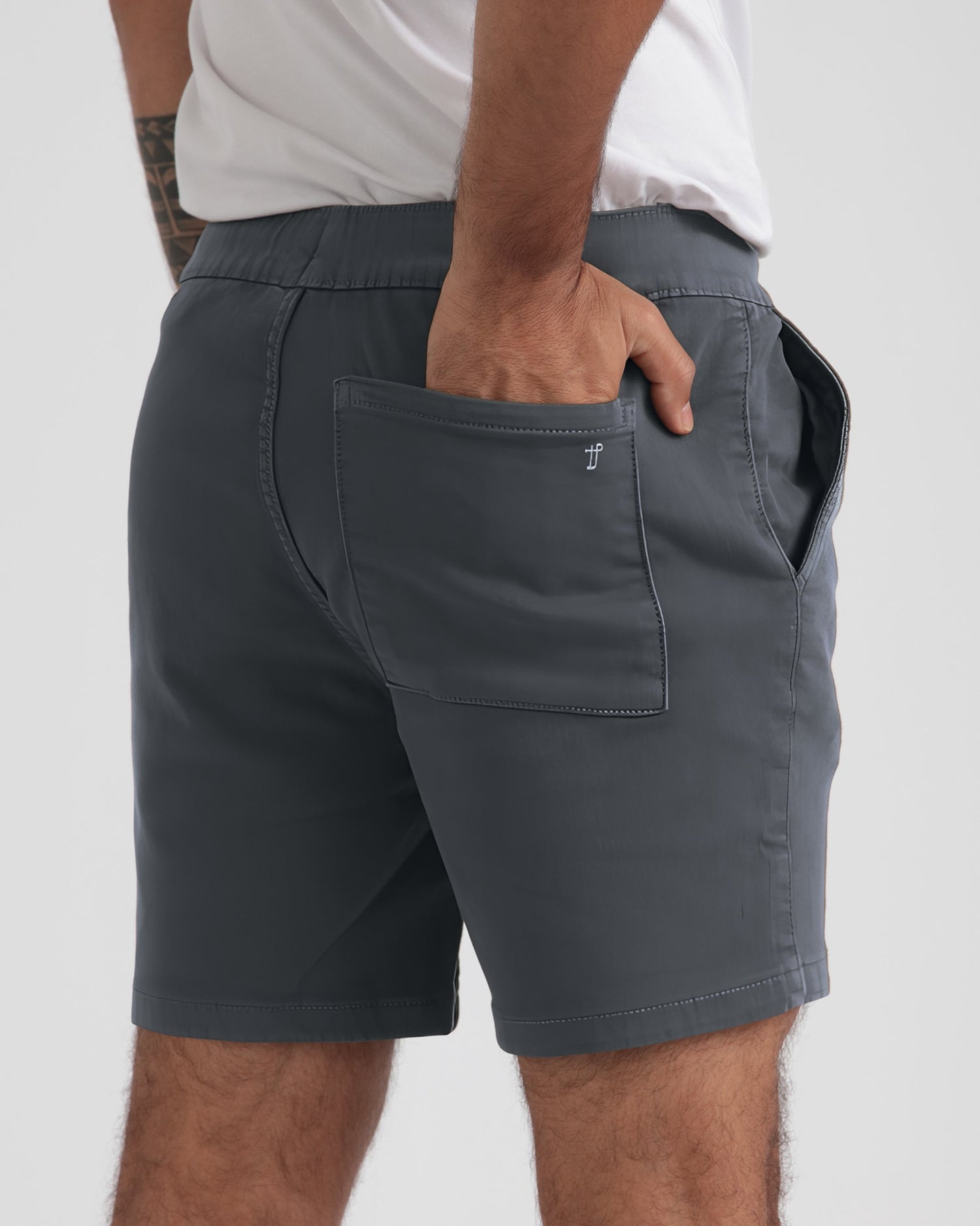 Everyday Comfort Shorts (Slim Fit) / Slate