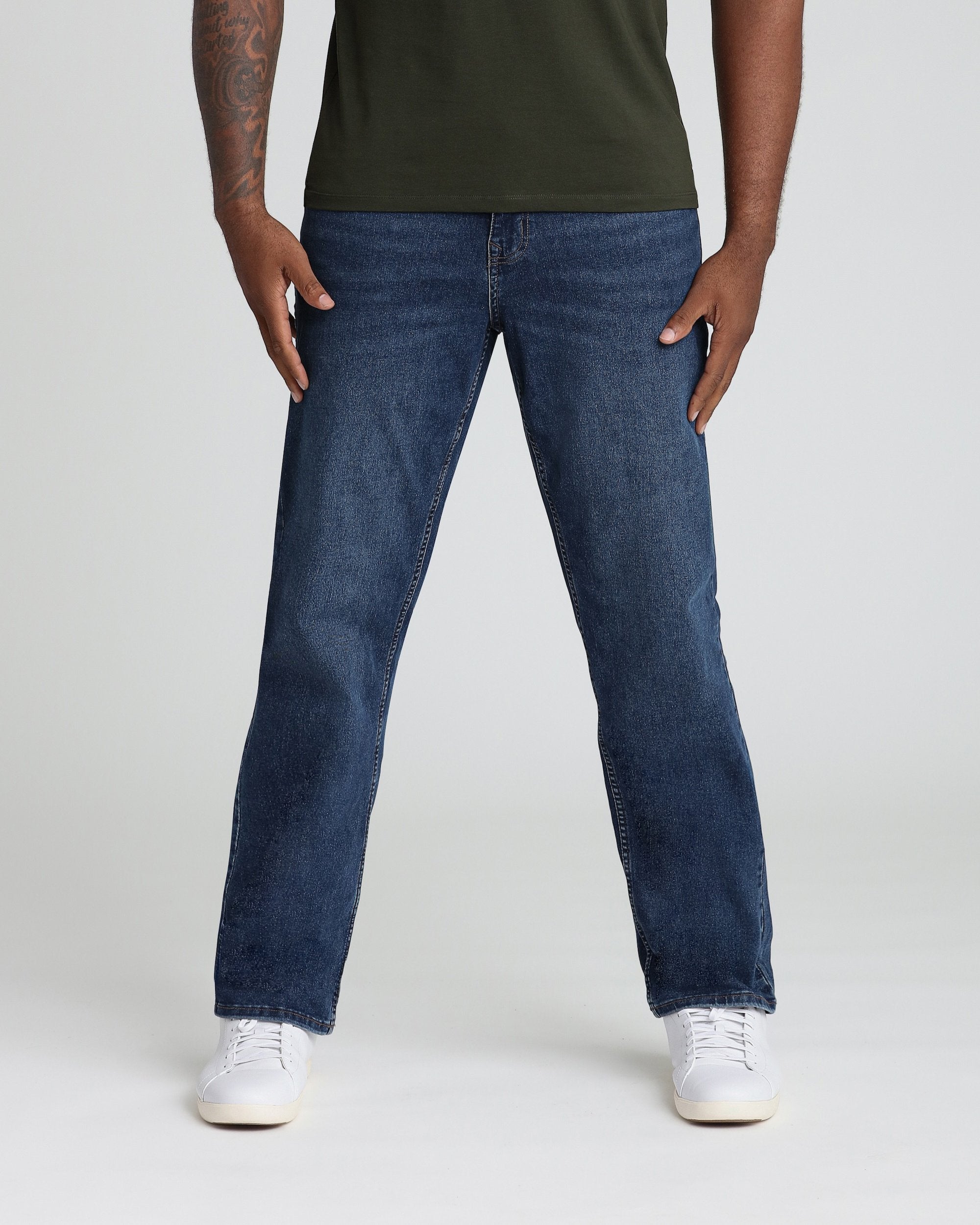 Loose Fit Jeans / Admiral - Medium Wash | The Perfect Jean Loose Fit Jeans / Admiral - Medium Wash | The Perfect Jean