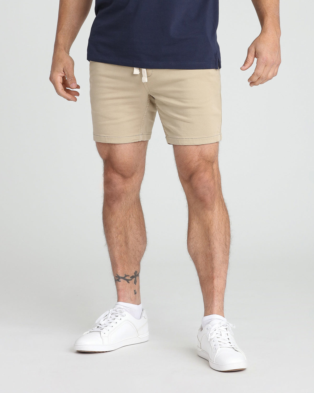 Everyday Comfort Shorts (Slim Fit) / Light Khaki