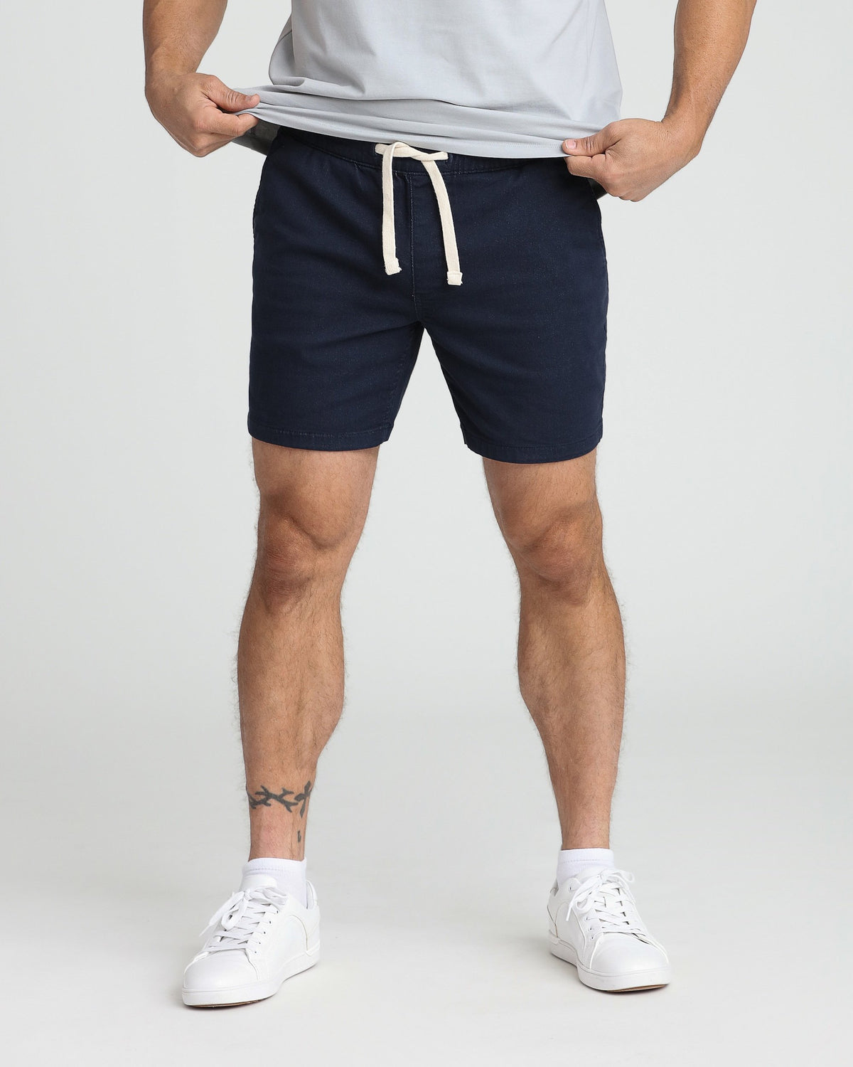 Everyday Comfort Shorts (Slim Fit) / Navy