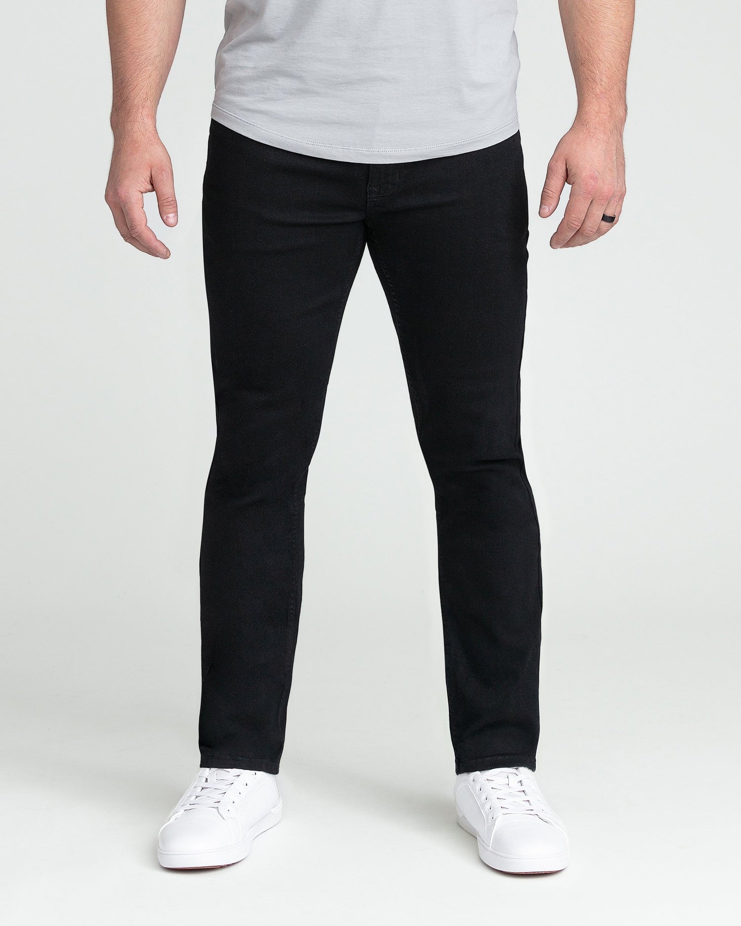 Slim Fit Jeans / Bandit - Black | The Perfect Jean Slim Fit Jeans / Bandit - Black | The Perfect Jean