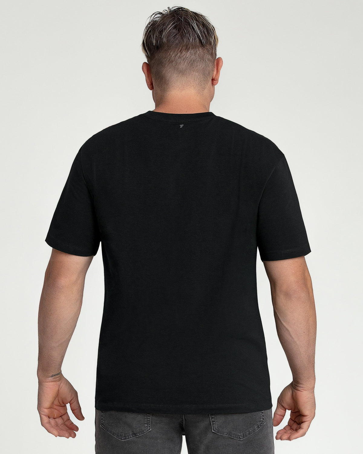 Organic Athletic Fit Crew Neck T-Shirt / Black