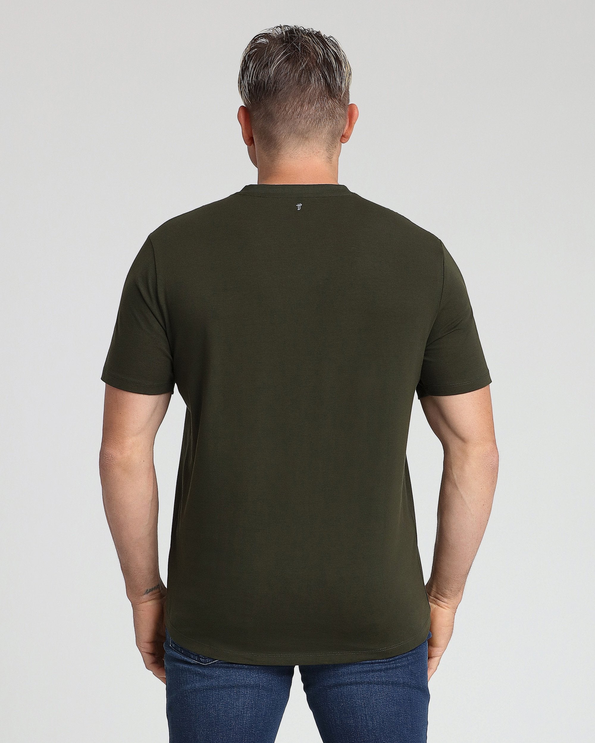 V-Neck / Olive T-Shirt | The Perfect Jean