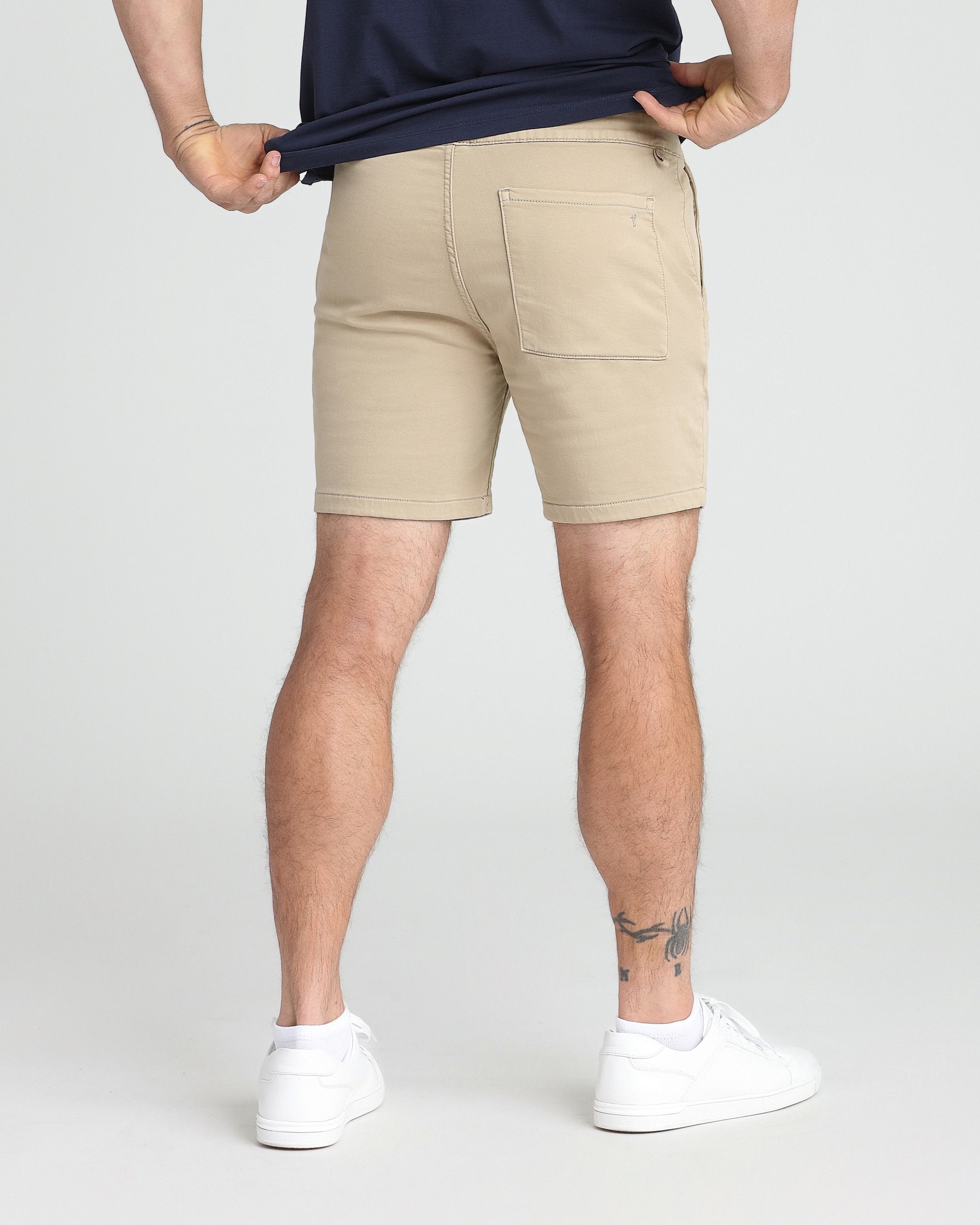 Slim Fit Denkhaki™ Comfort Shorts / Denkhaki™ (Light Khaki) | The