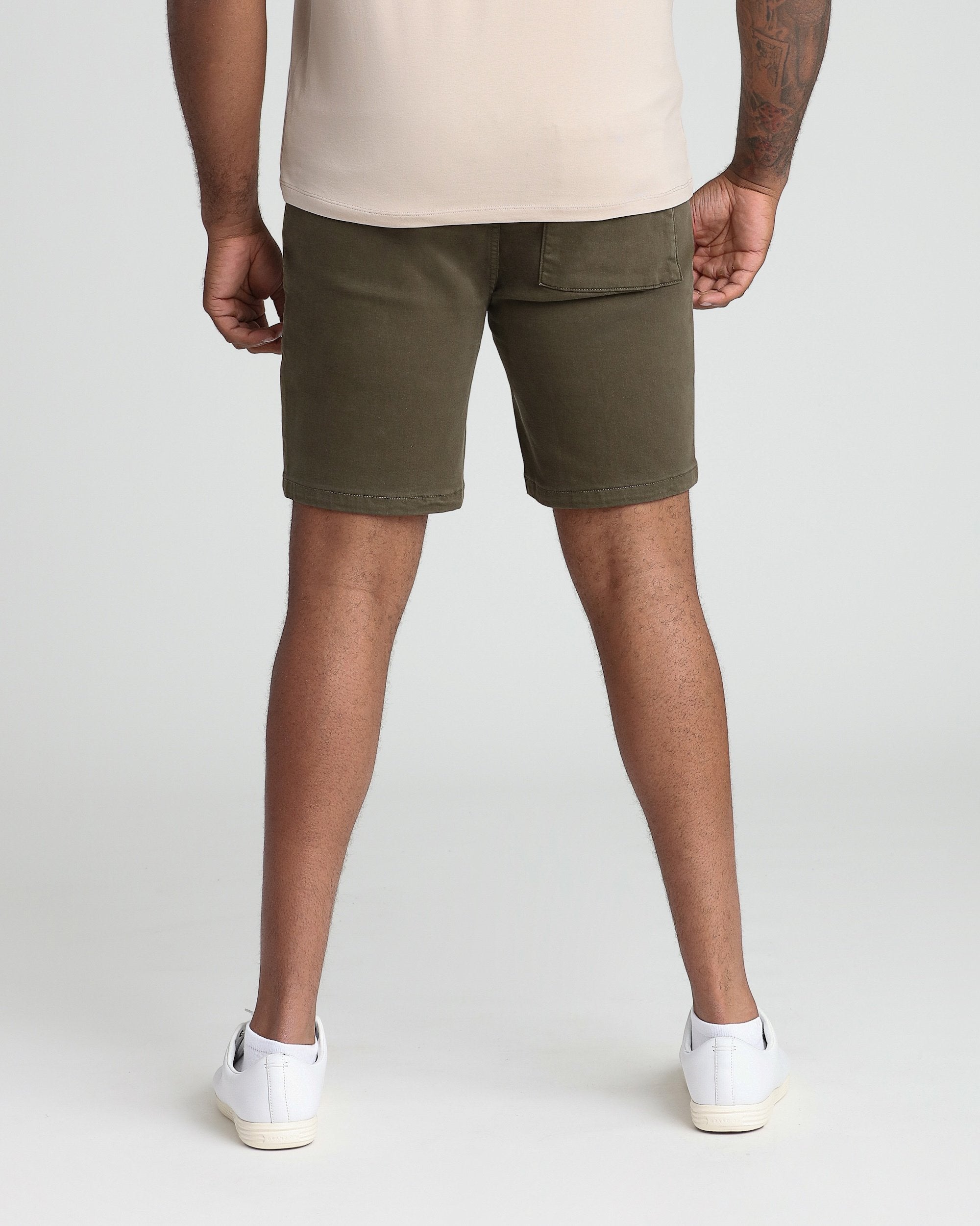 Athletic Fit Denkhaki™ Comfort Shorts / Soldier Olive | The