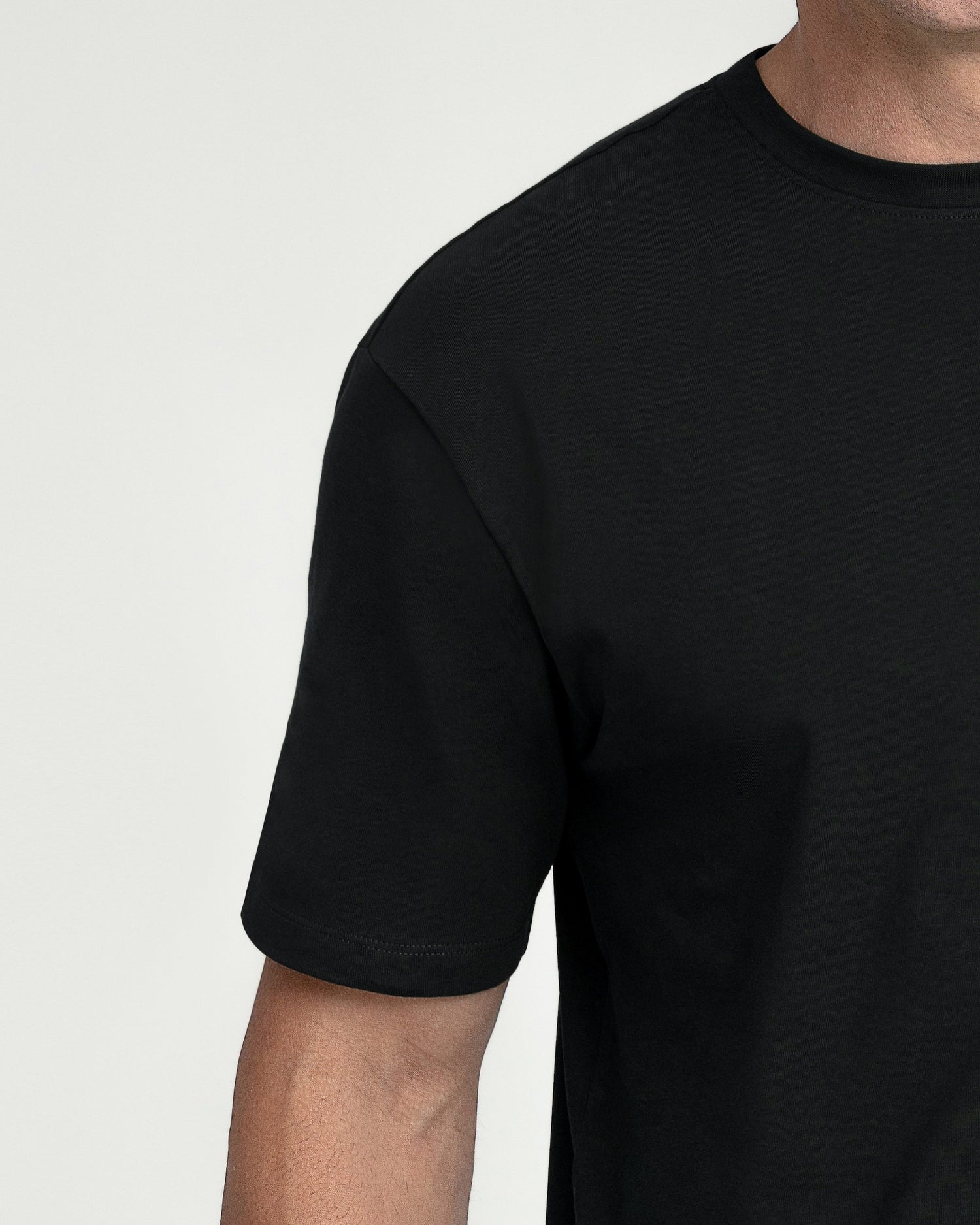Organic Athletic Fit Crew Neck T-Shirt / Black