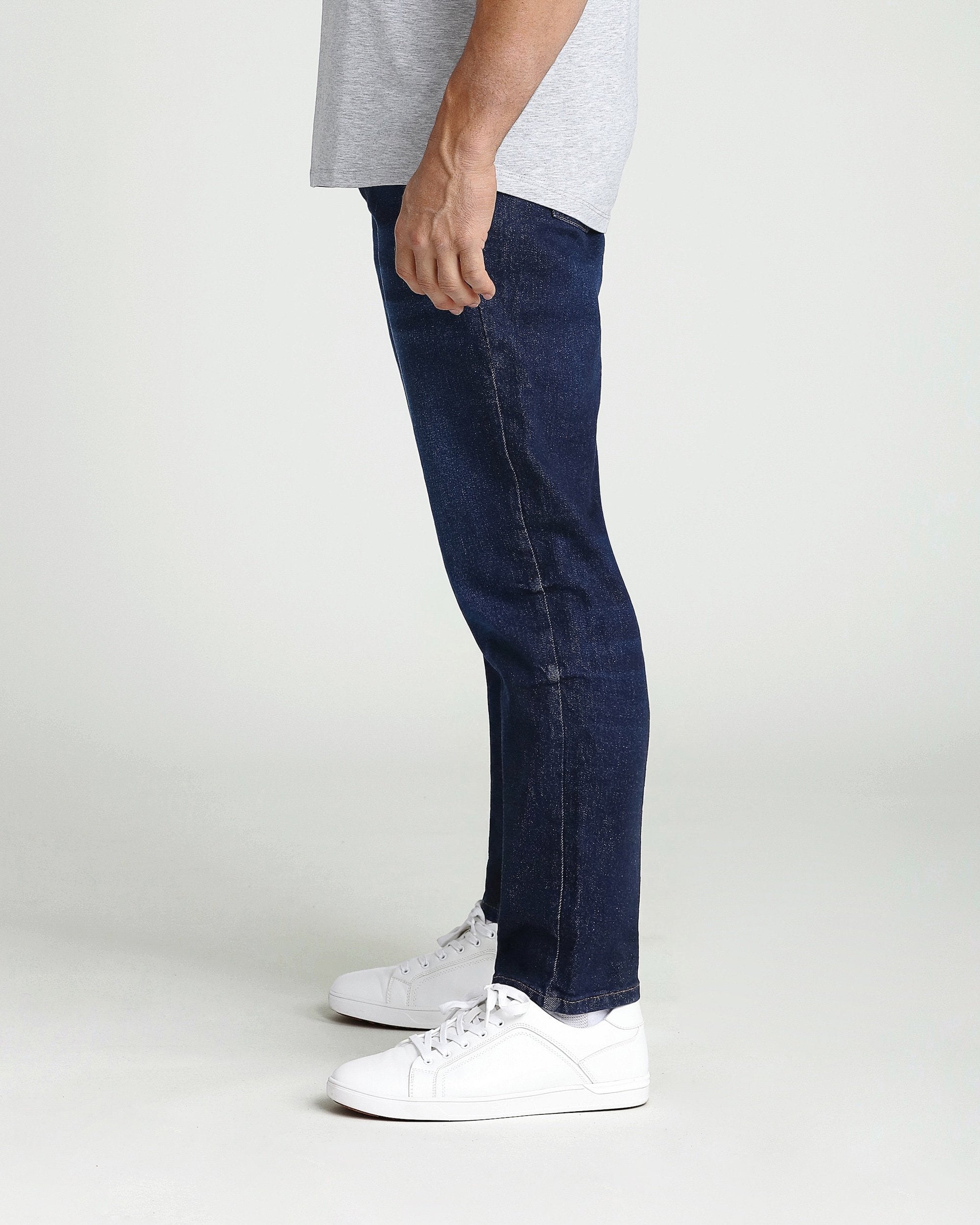 Athletic Fit - Performance Jeans in Dark Blue | The Perfect Jean
