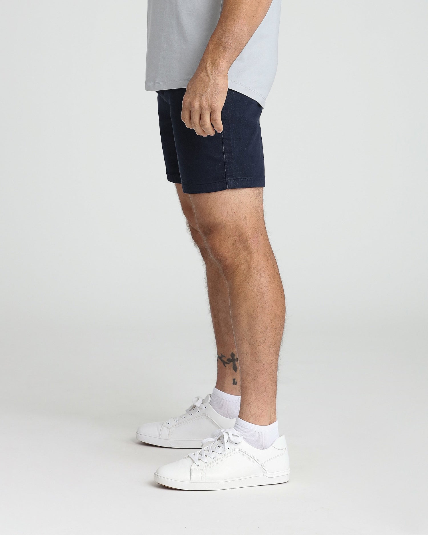 Everyday Comfort Shorts (Slim Fit) / Navy