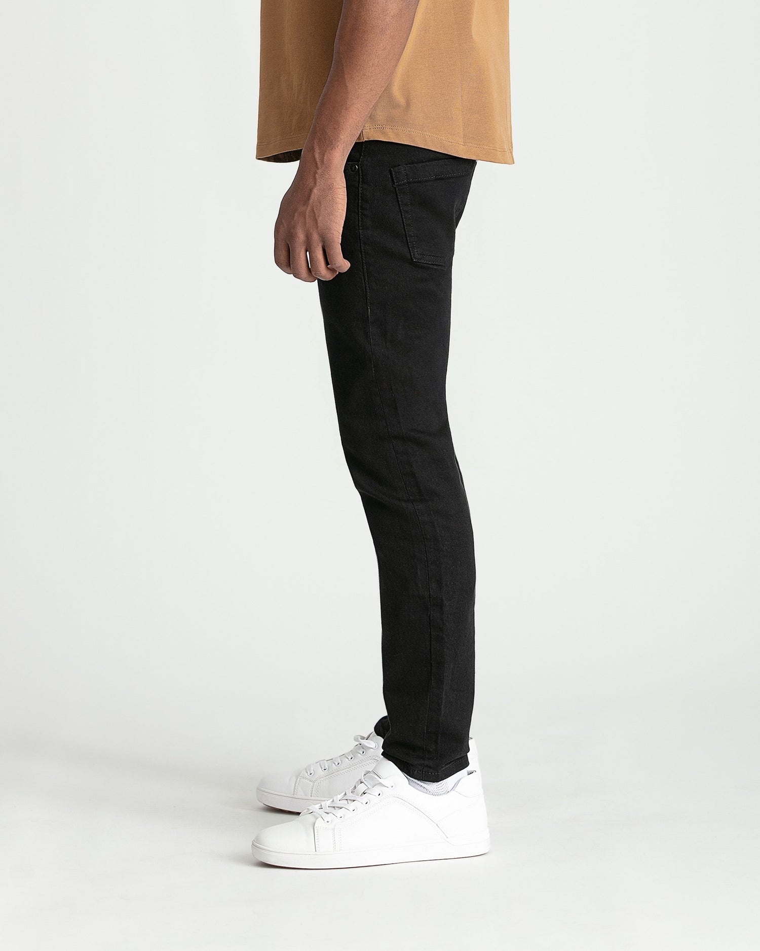 Skinny Fit / Stealth  (Black)