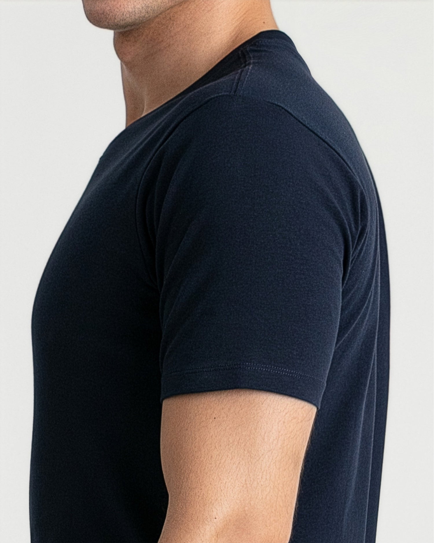 Organic V-Neck T-Shirt / Navy