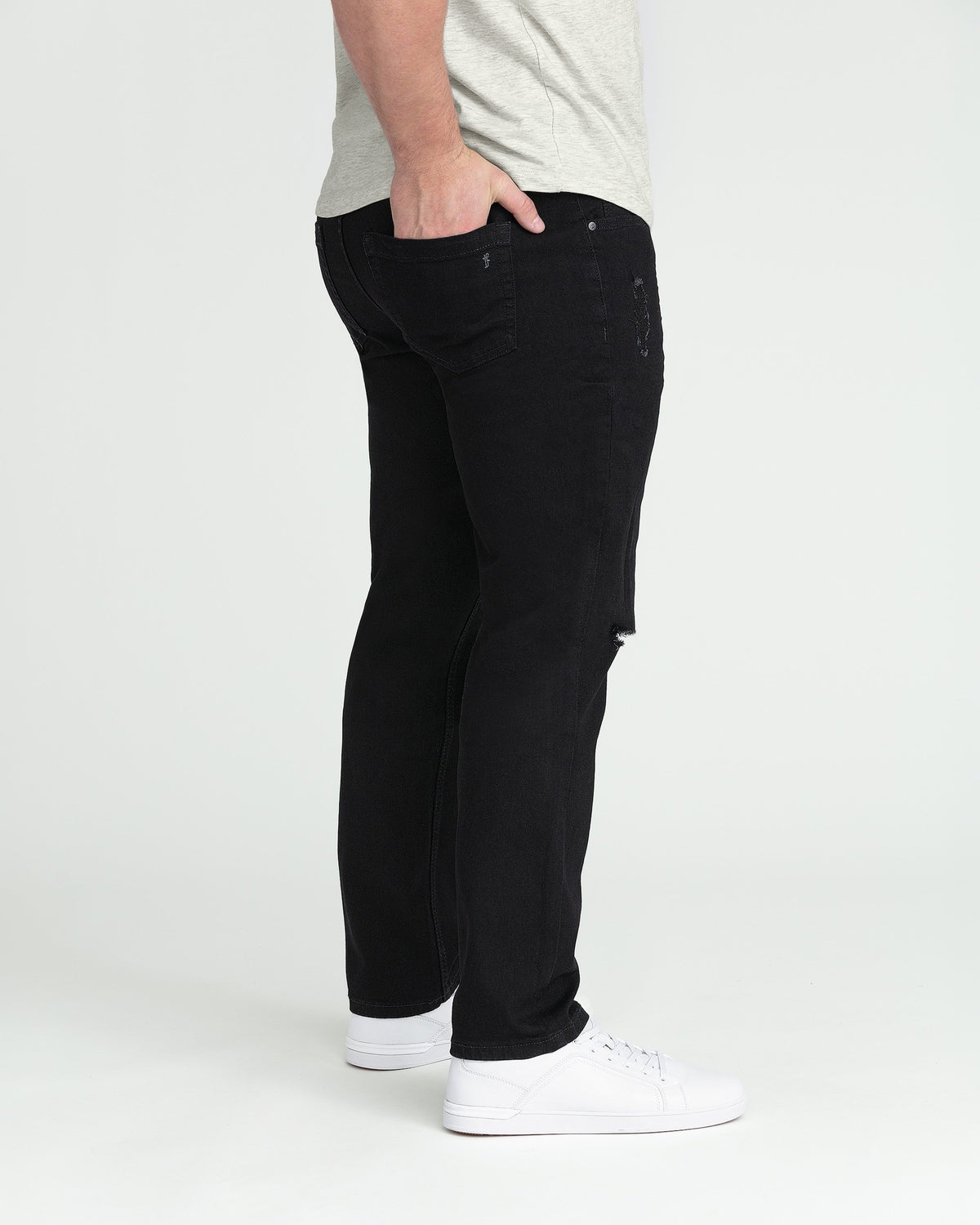 Athletic Fit / Slash Ripped Bandit - Black | The Perfect Jean