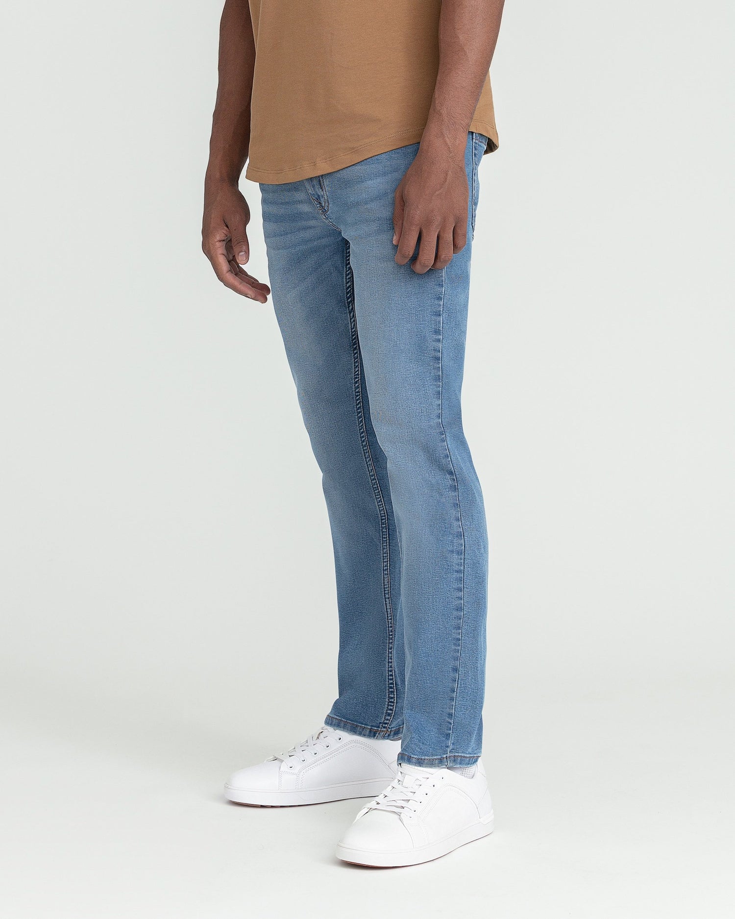 Slim Fit / Joker (Light Indigo)