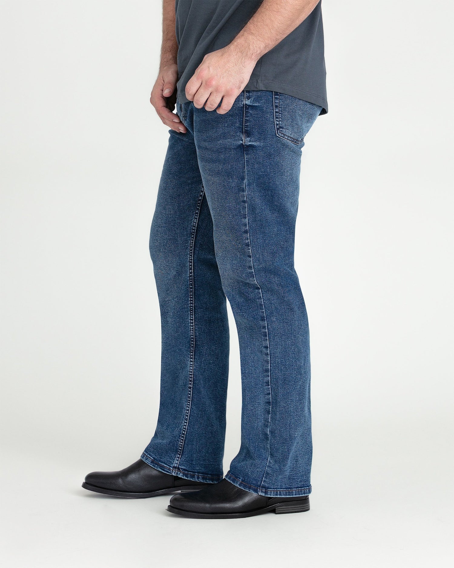 Bootcut Fit / Admiral (Med Blue)
