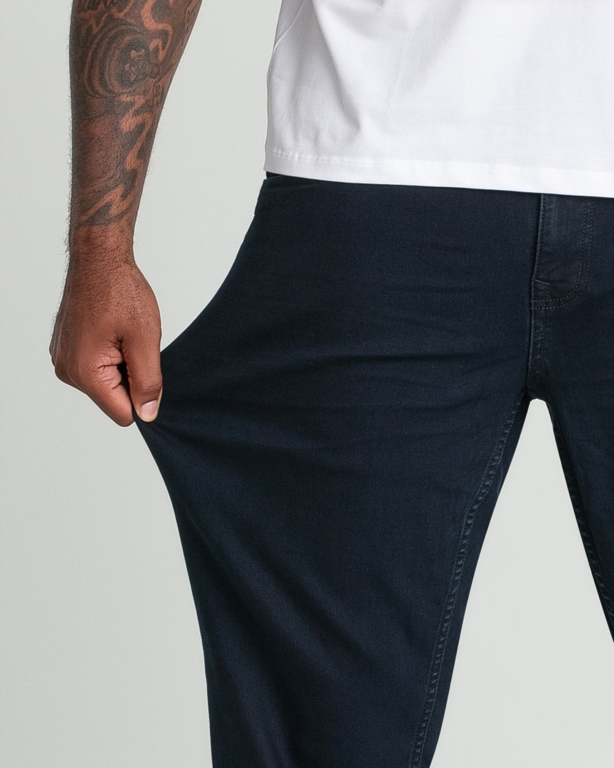 Thick Thicc / Submarine Dark Wash Jeans | The Perfect Jean