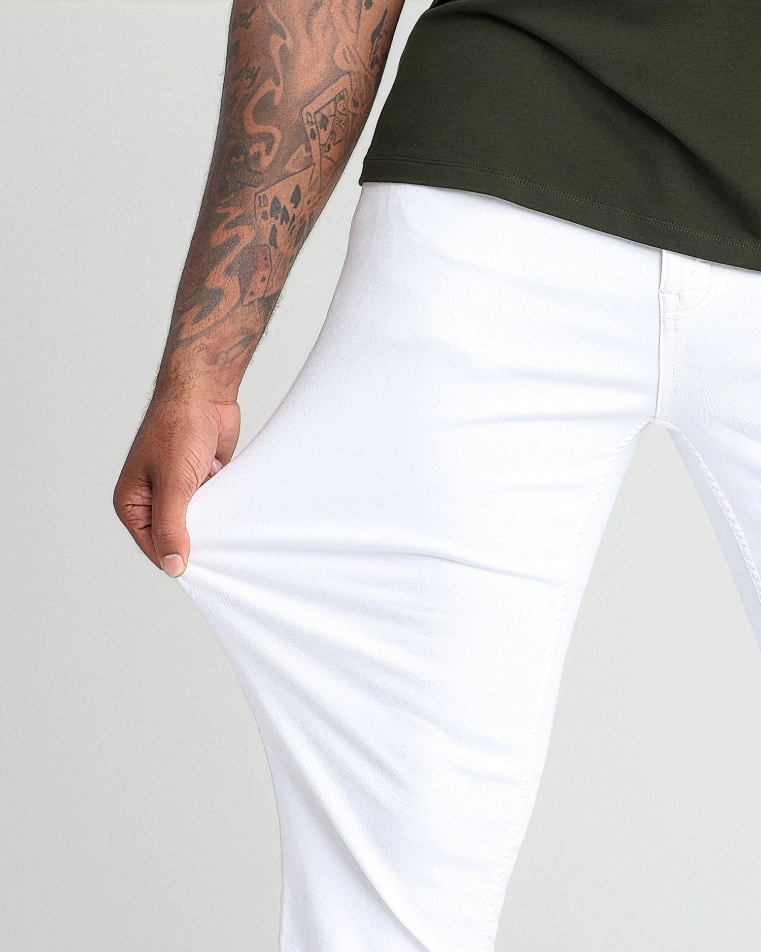 Athletic Fit / Blanco (White)