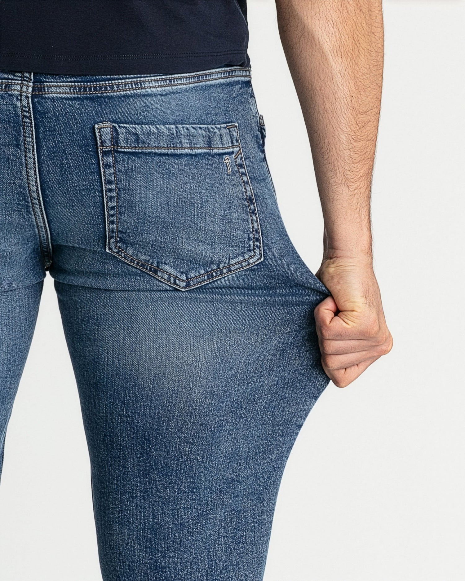 Skinny Fit / Stream  (Med Blue)