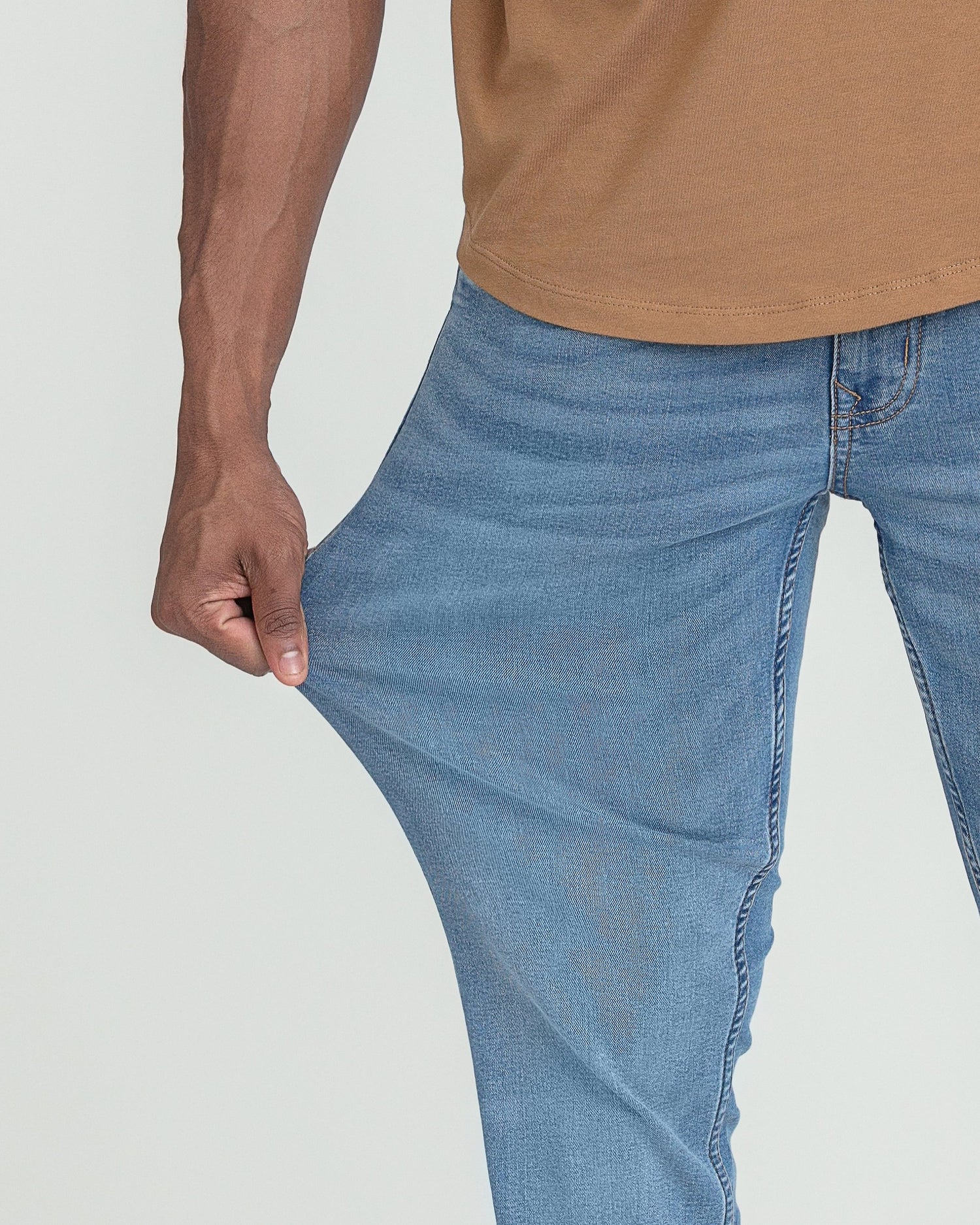 Slim Fit / Joker (Light Indigo)