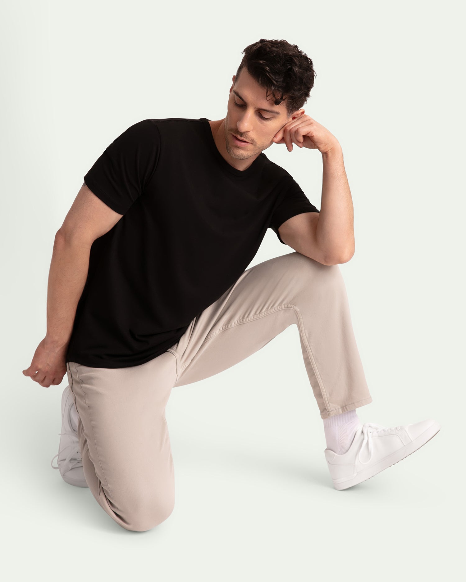Athletic Fit / Denkhaki™ Smoke (Light Grey)