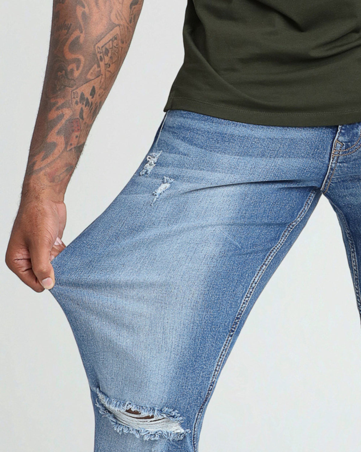 Slim Thick Fit / Glacier  (Ripped - Med Blue)