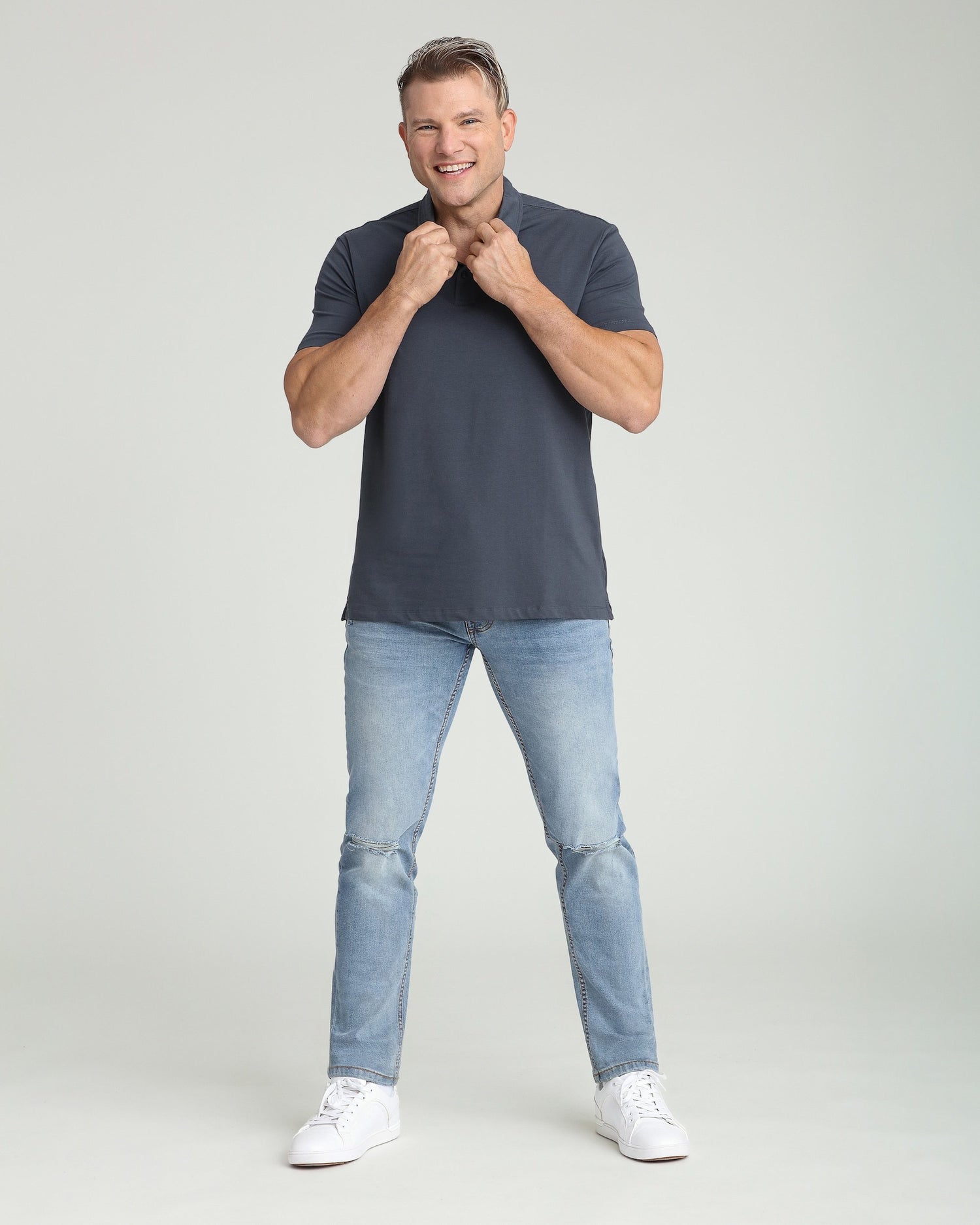 Athletic Fit / Ice (Ripped - Light Tint)