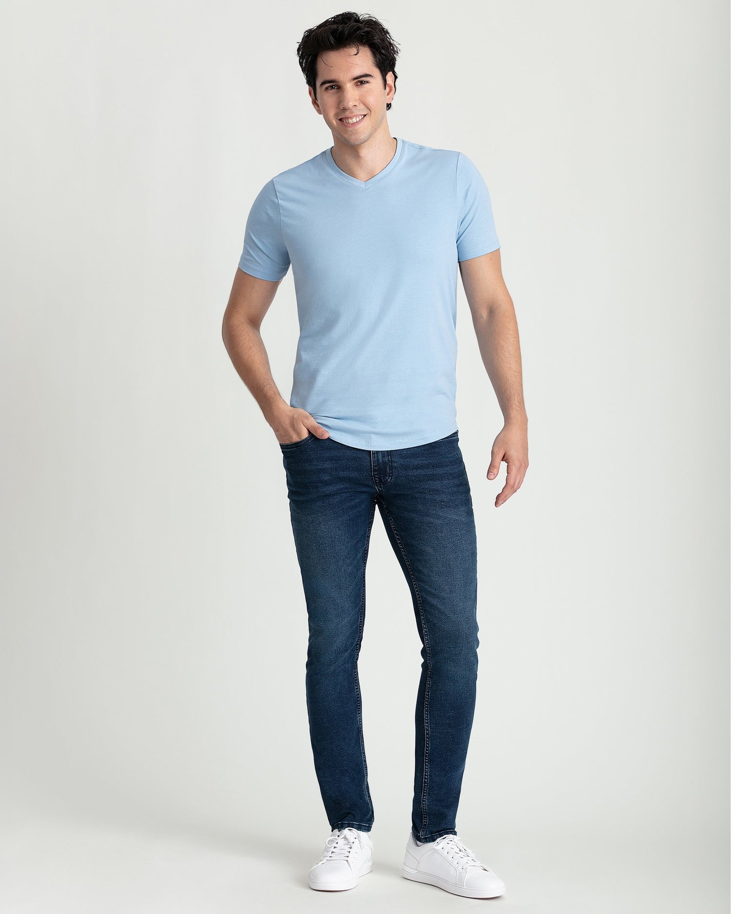 Organic V-Neck T-Shirt / Light Blue