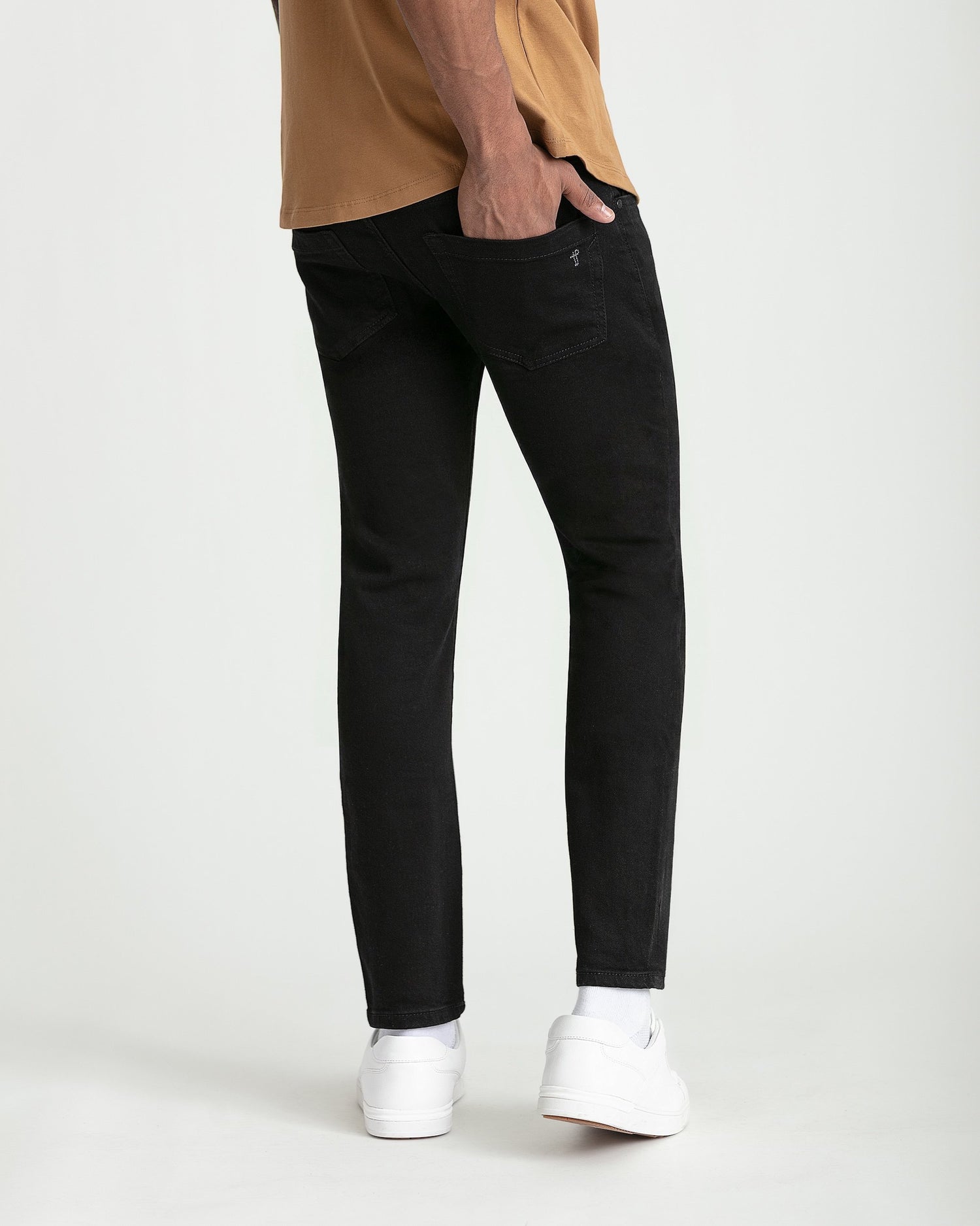 Skinny Fit / Stealth  (Black)