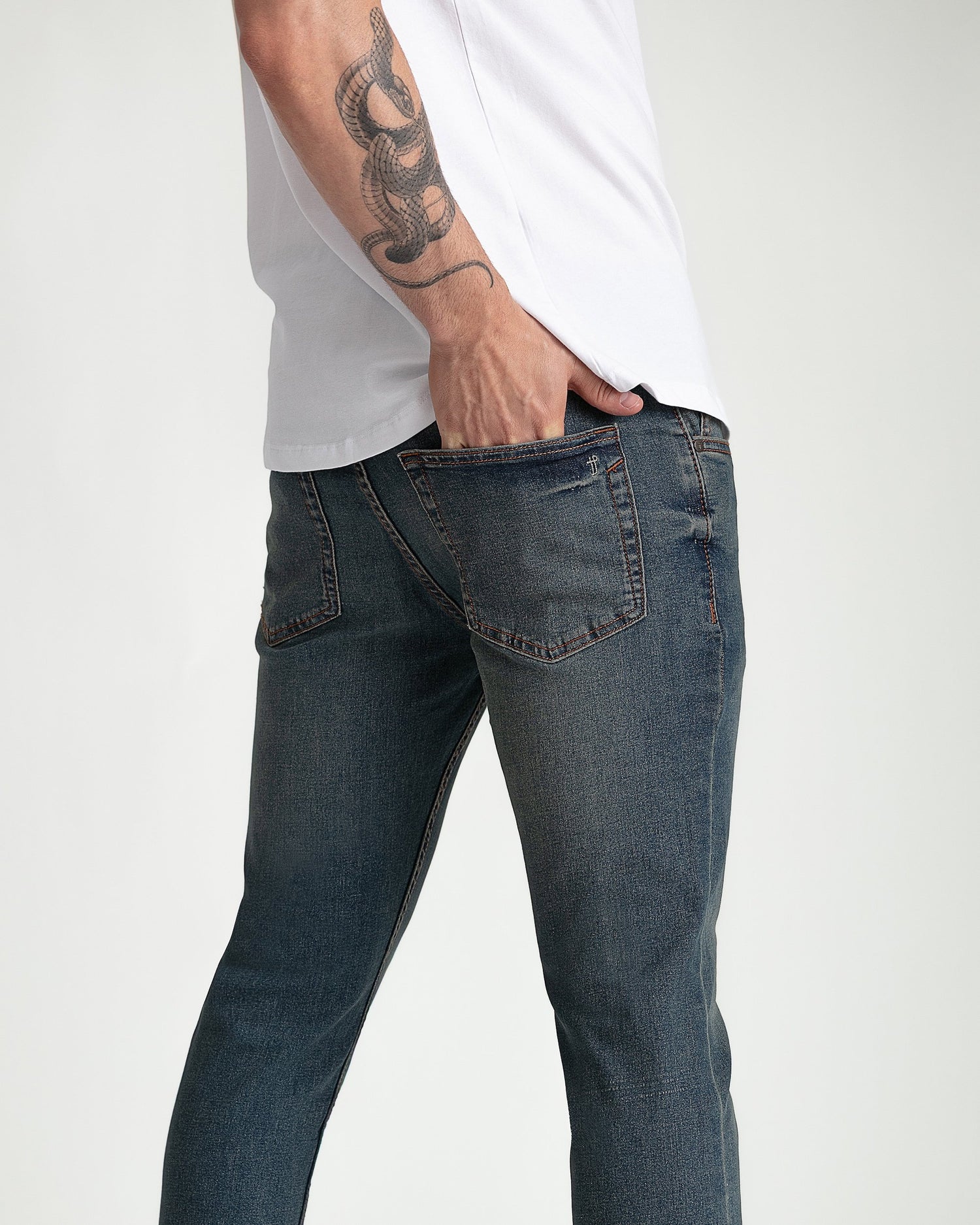 Skinny Fit / Cowboy (Tinted)