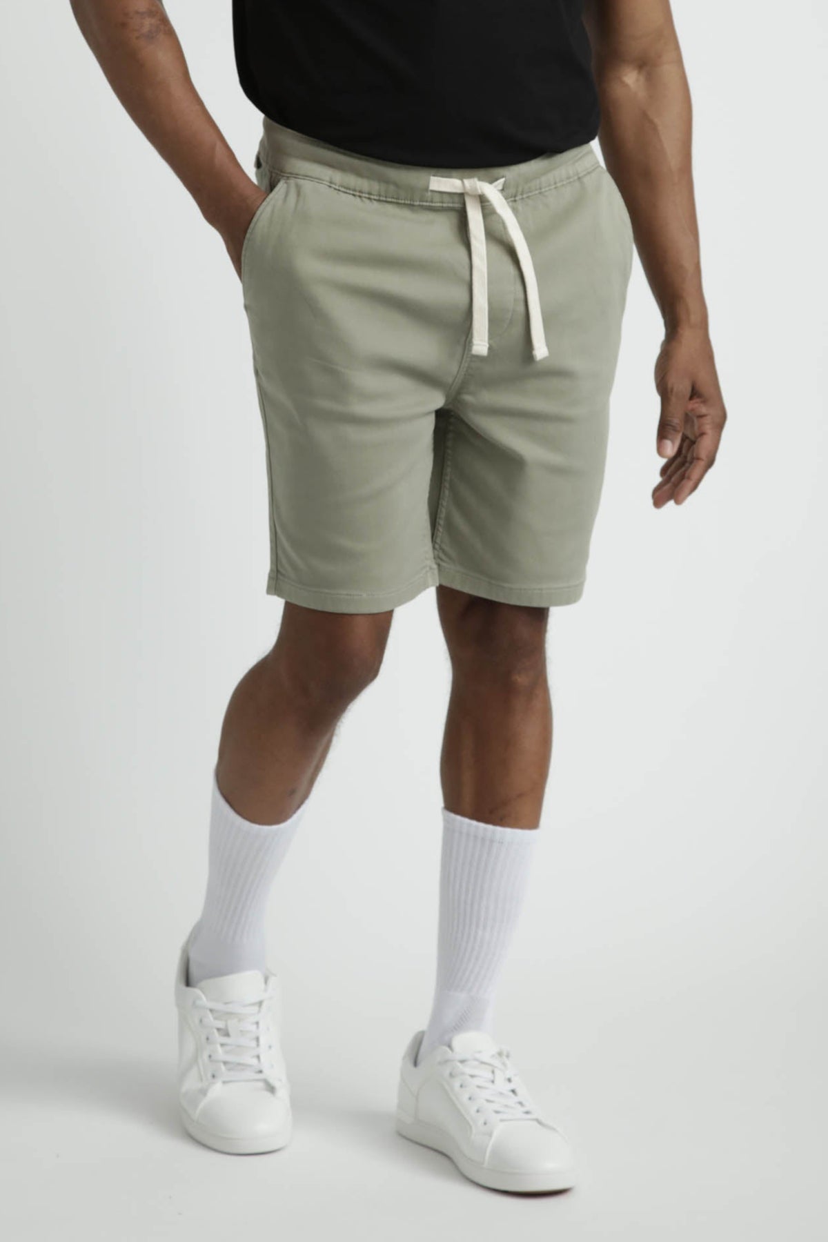 Everyday Comfort Shorts (Athletic Fit) / Sage (Light Green)