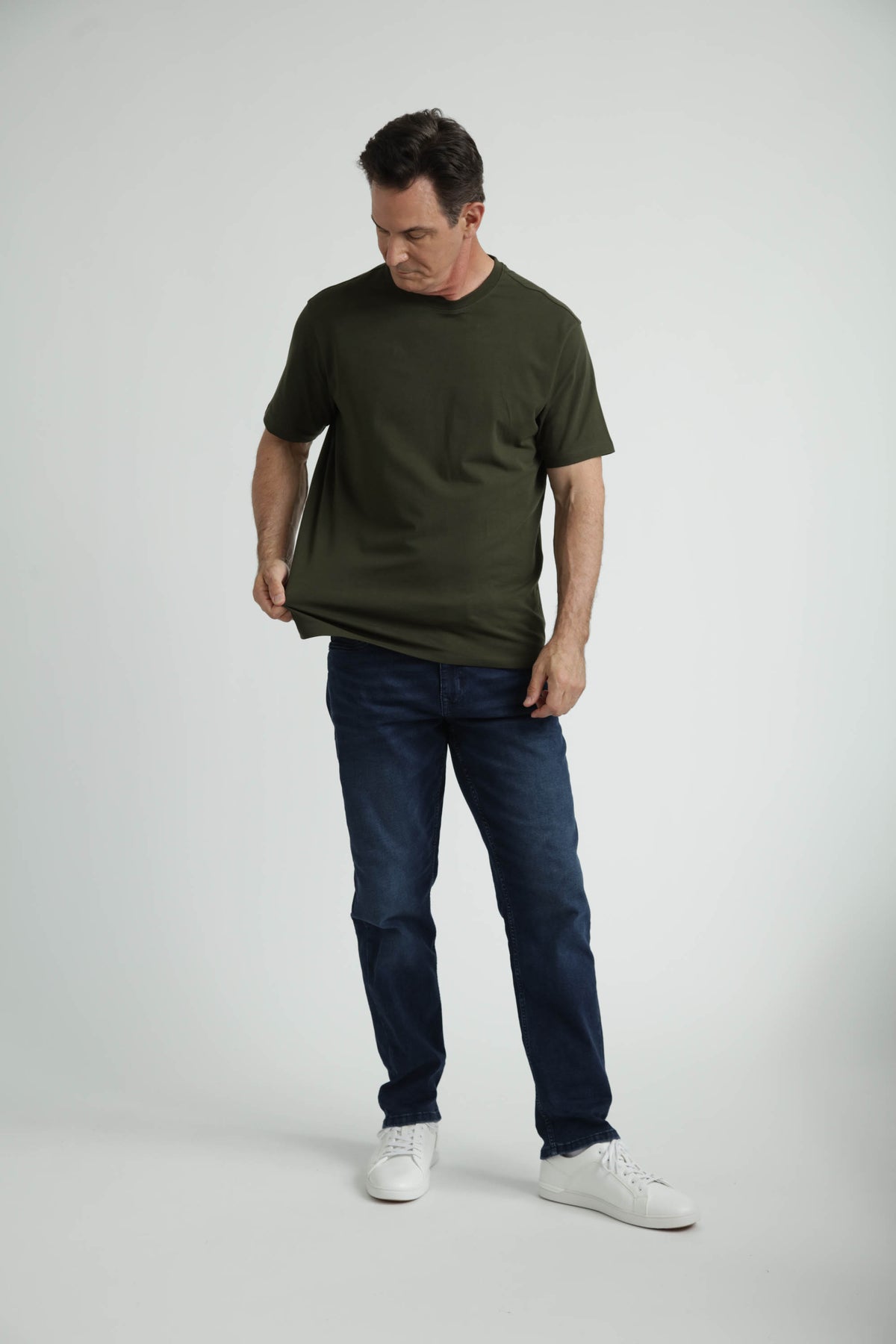 Organic Athletic Fit Crew Neck T-Shirt / Olive