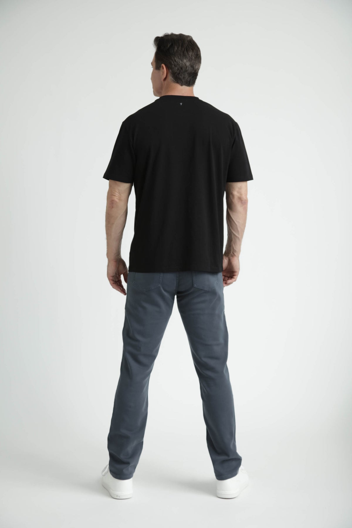 Organic Athletic Fit Crew Neck T-Shirt / Black