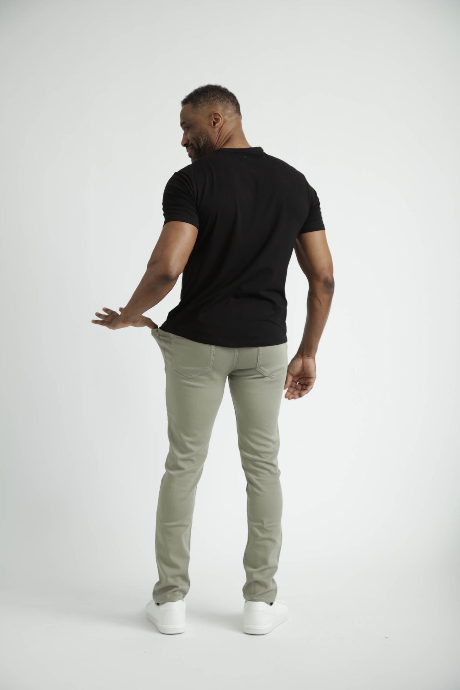 Slim Fit / Denkhaki™ Sage (Light Green)