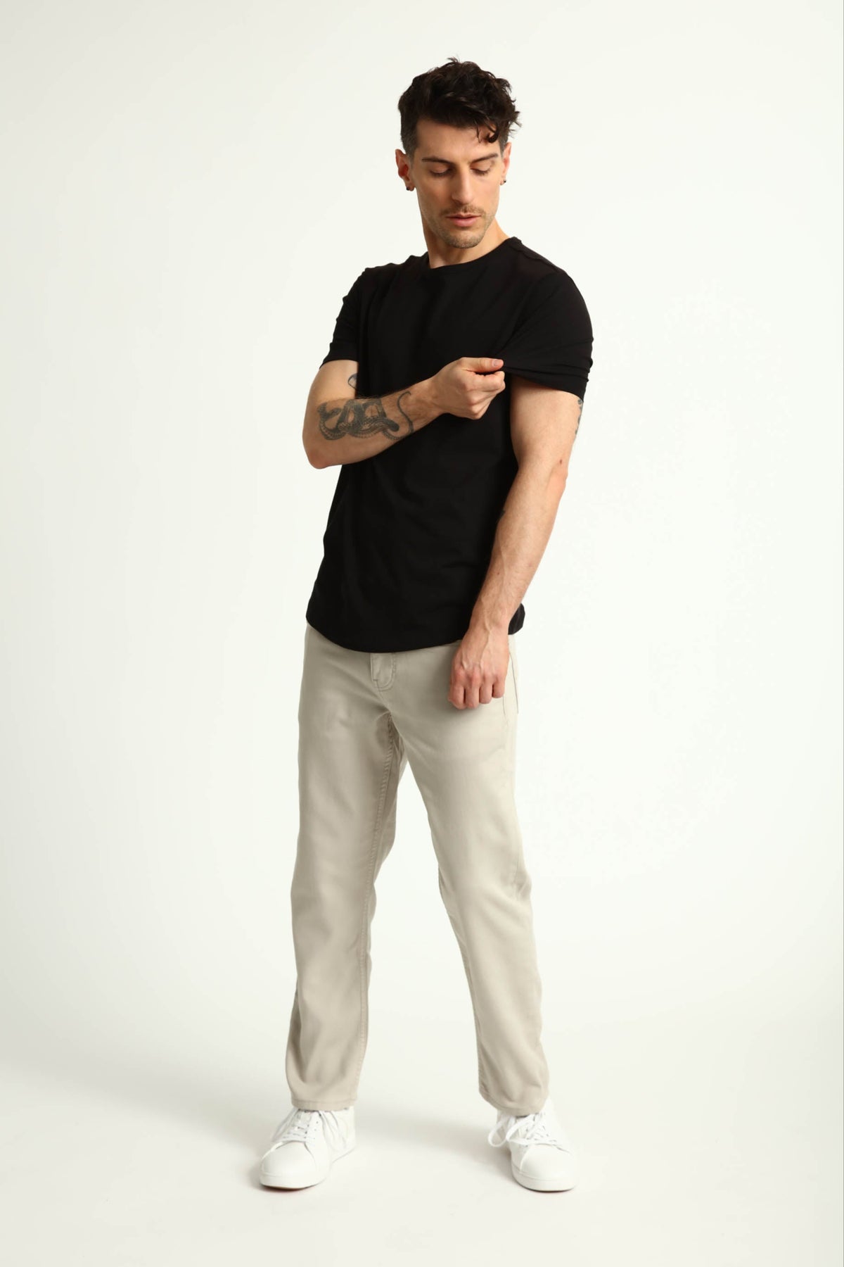 Athletic Fit / Denkhaki™ Smoke (Light Grey)