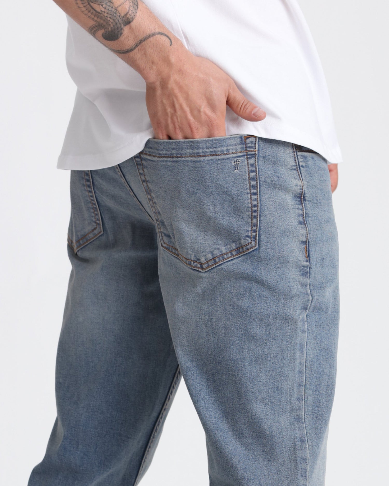 Skinny Fit / Sky (Light Blue)
